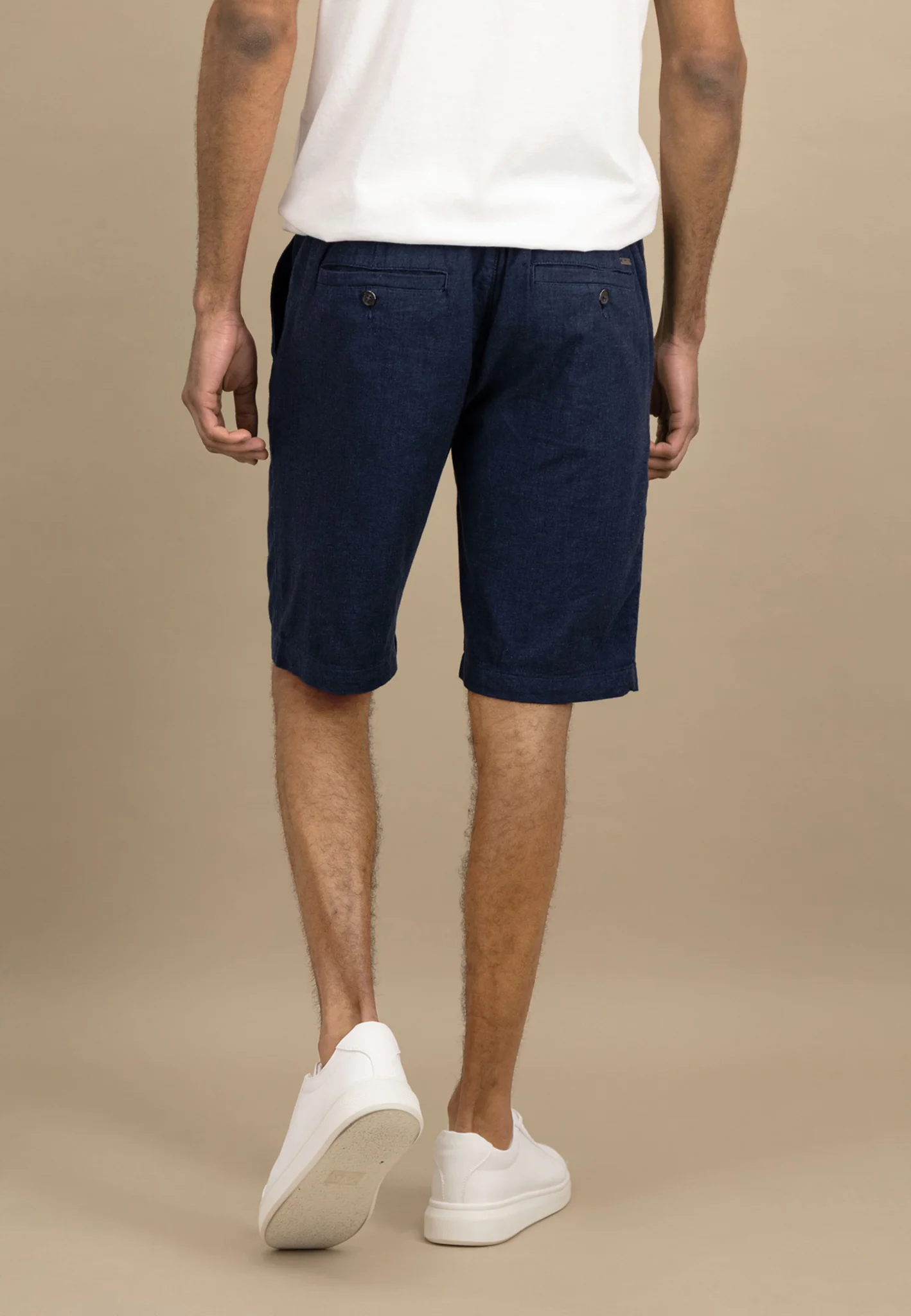 Bermuda Shorts aus Leinenmix - Image 2