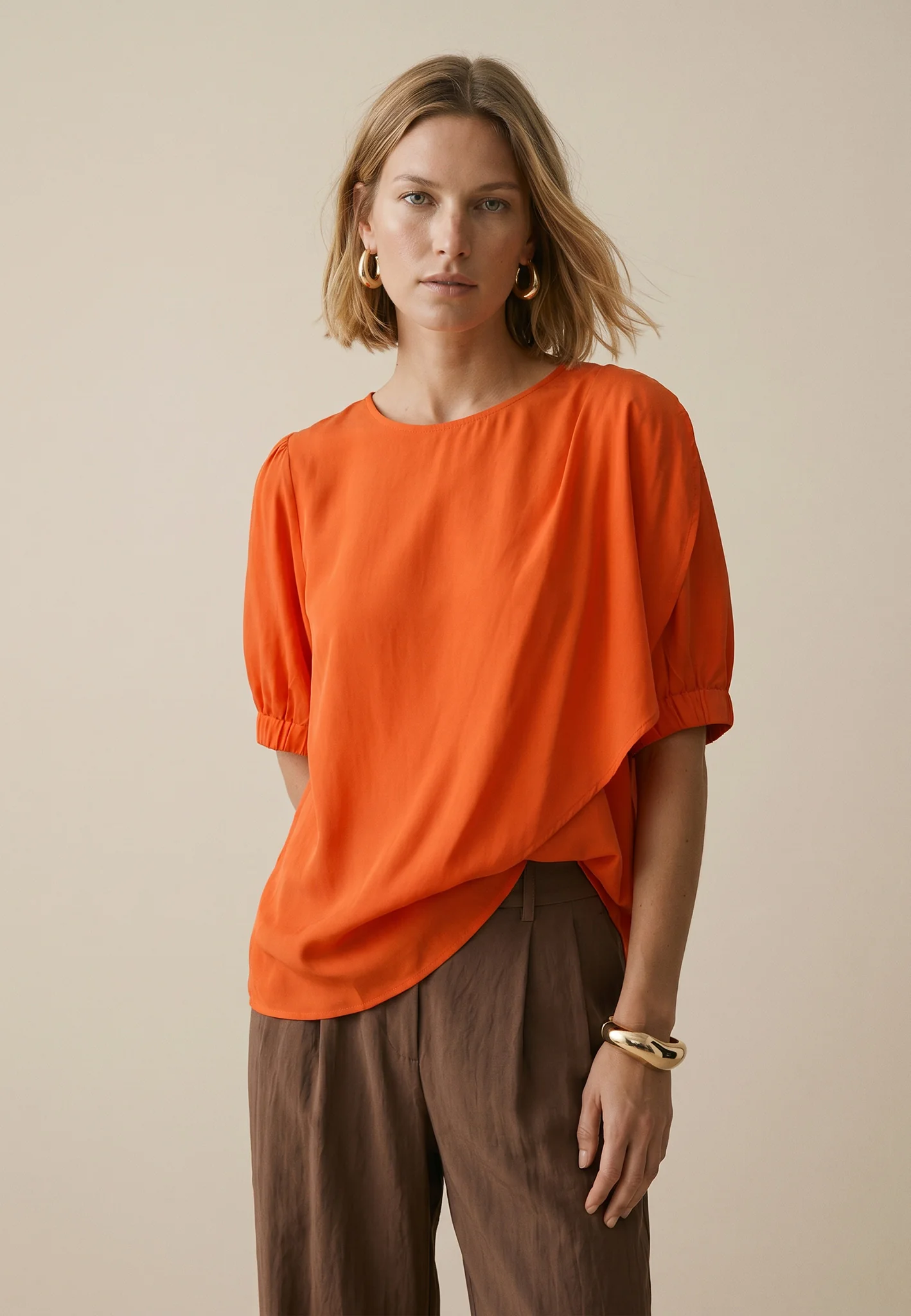 Bluse aus Baumwolle mit Puffärmeln und Rundhalsausschnitt