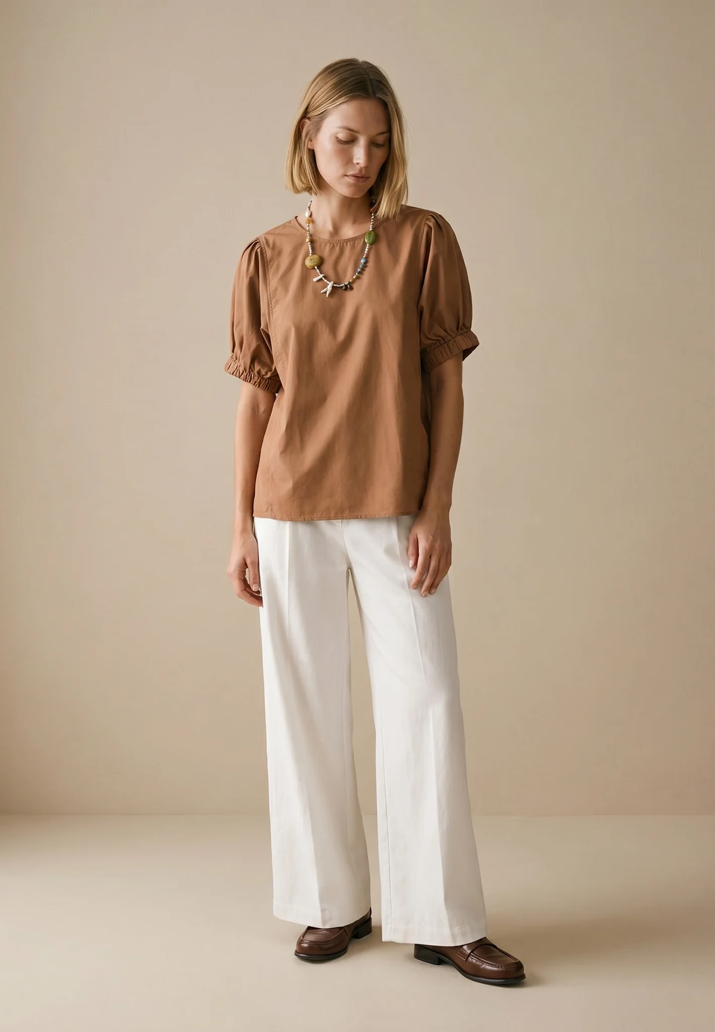 Bluse aus Baumwolle mit Puffärmeln und Rundhalsausschnitt - Image 7