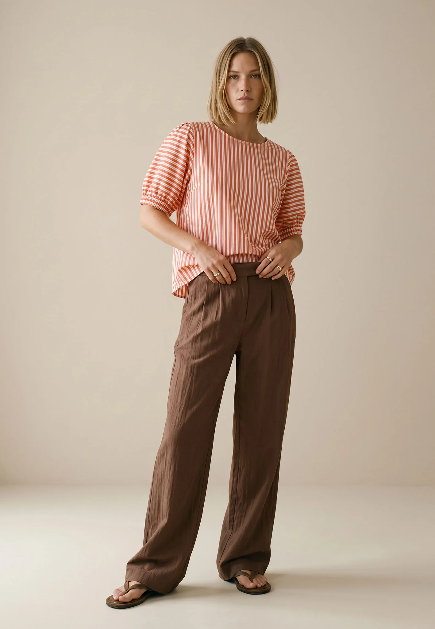 Bluse aus Baumwolle mit Streifenmuster und Puffärmeln - Image 2