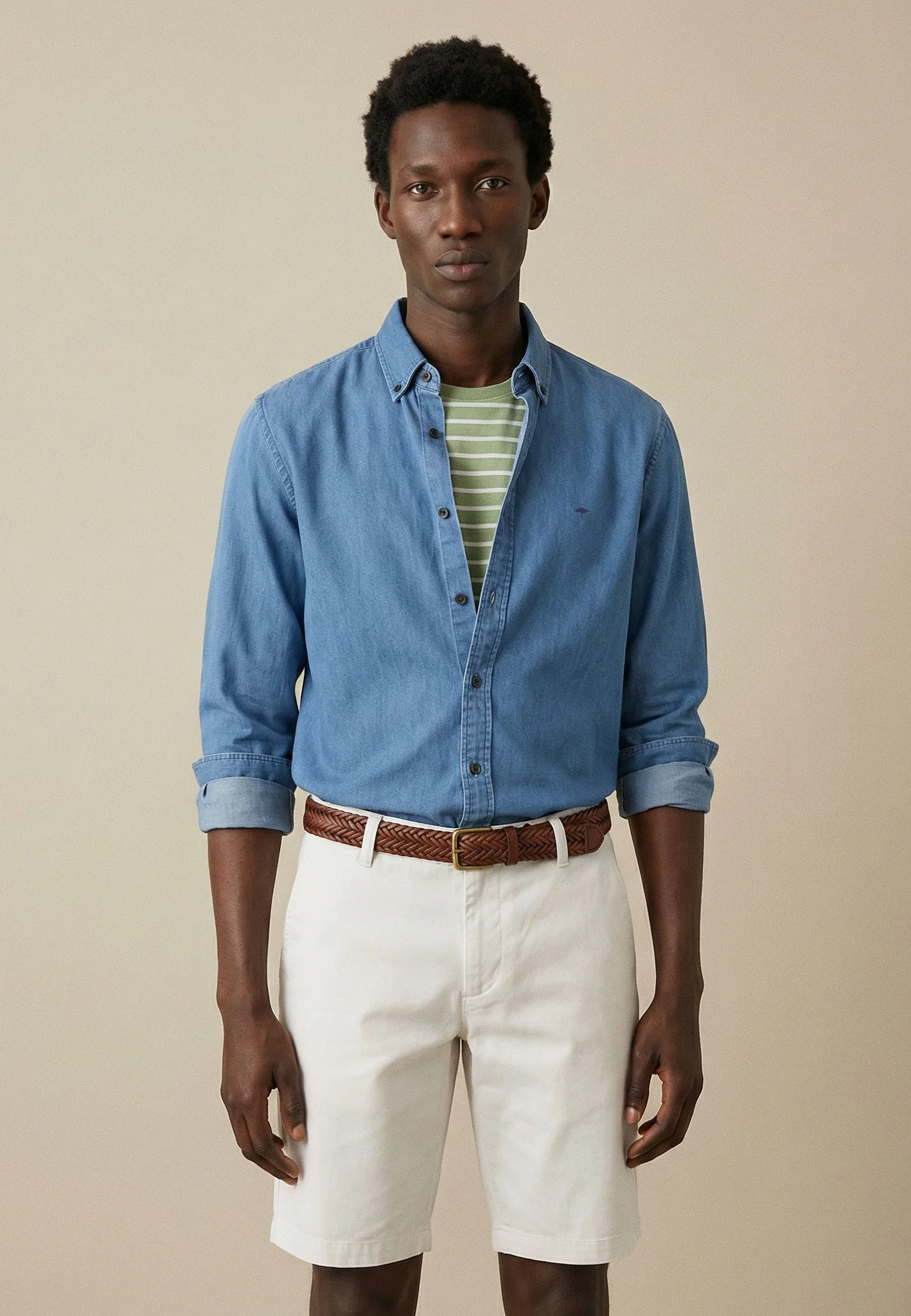 Denimhemd aus Baumwolle mit Strukturmuster und Button-Down-Kragen