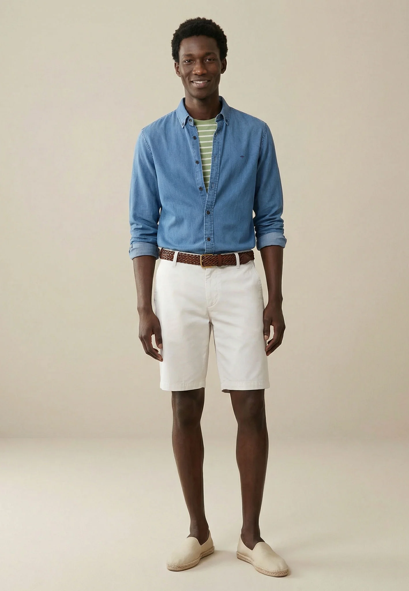 Denimhemd aus Baumwolle mit Strukturmuster und Button-Down-Kragen - Image 2