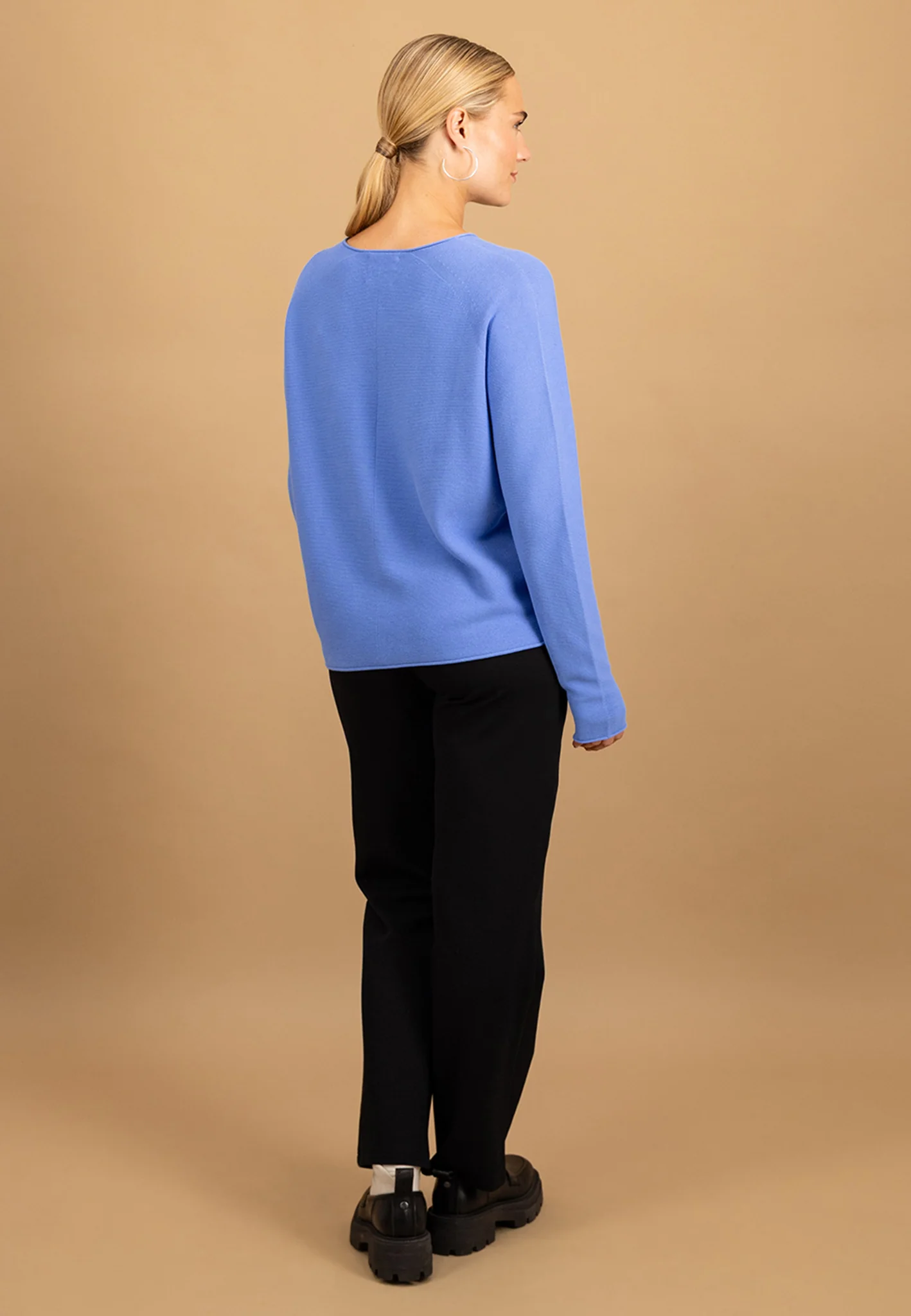 Feinstrickpullover aus Baumwolle mit Rundhalsausschnitt - Image 9