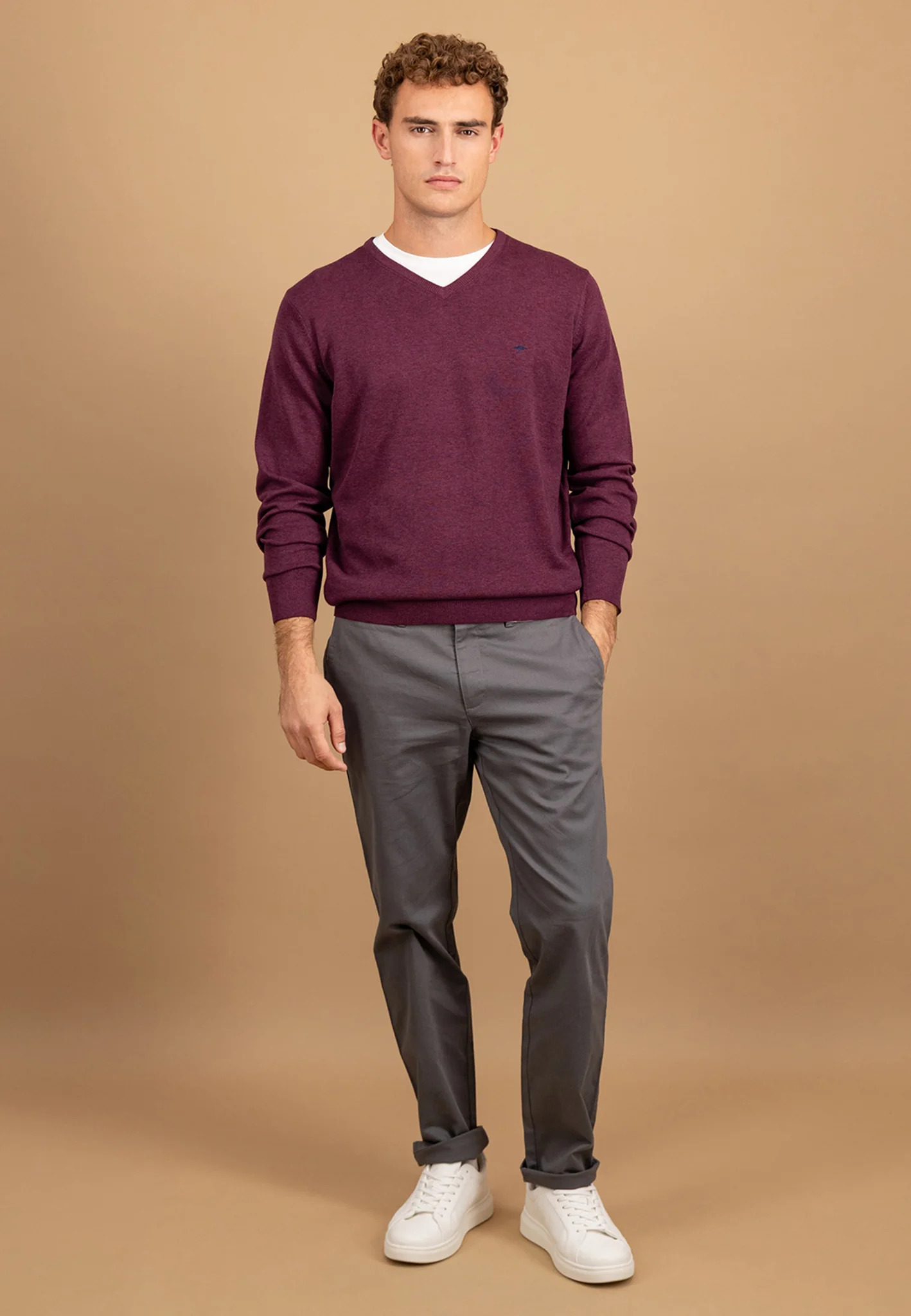 Feinstrickpullover aus Baumwolle mit V-Ausschnitt - Image 2