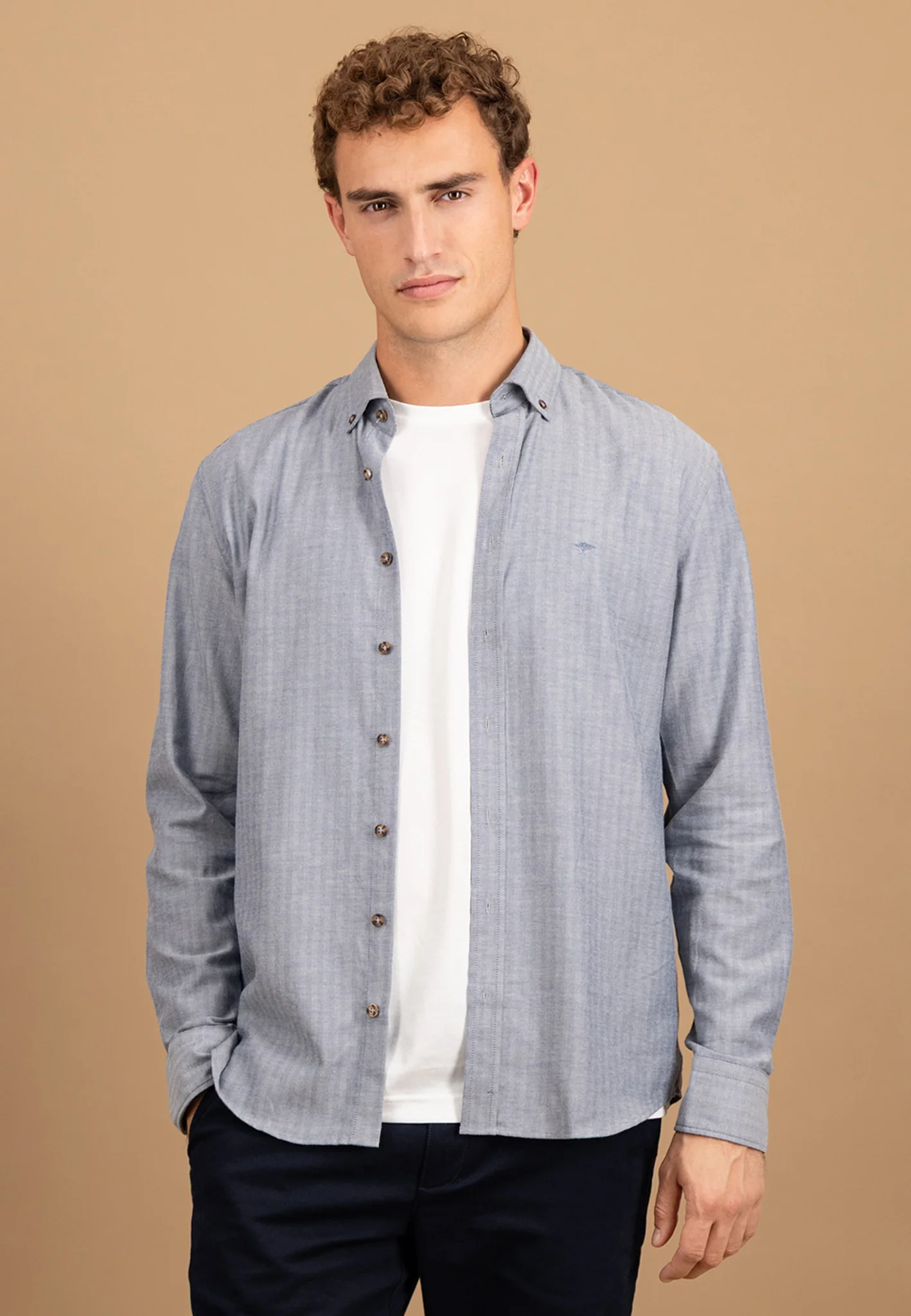 Hemd aus Baumwolle mit Button-Down-Kragen