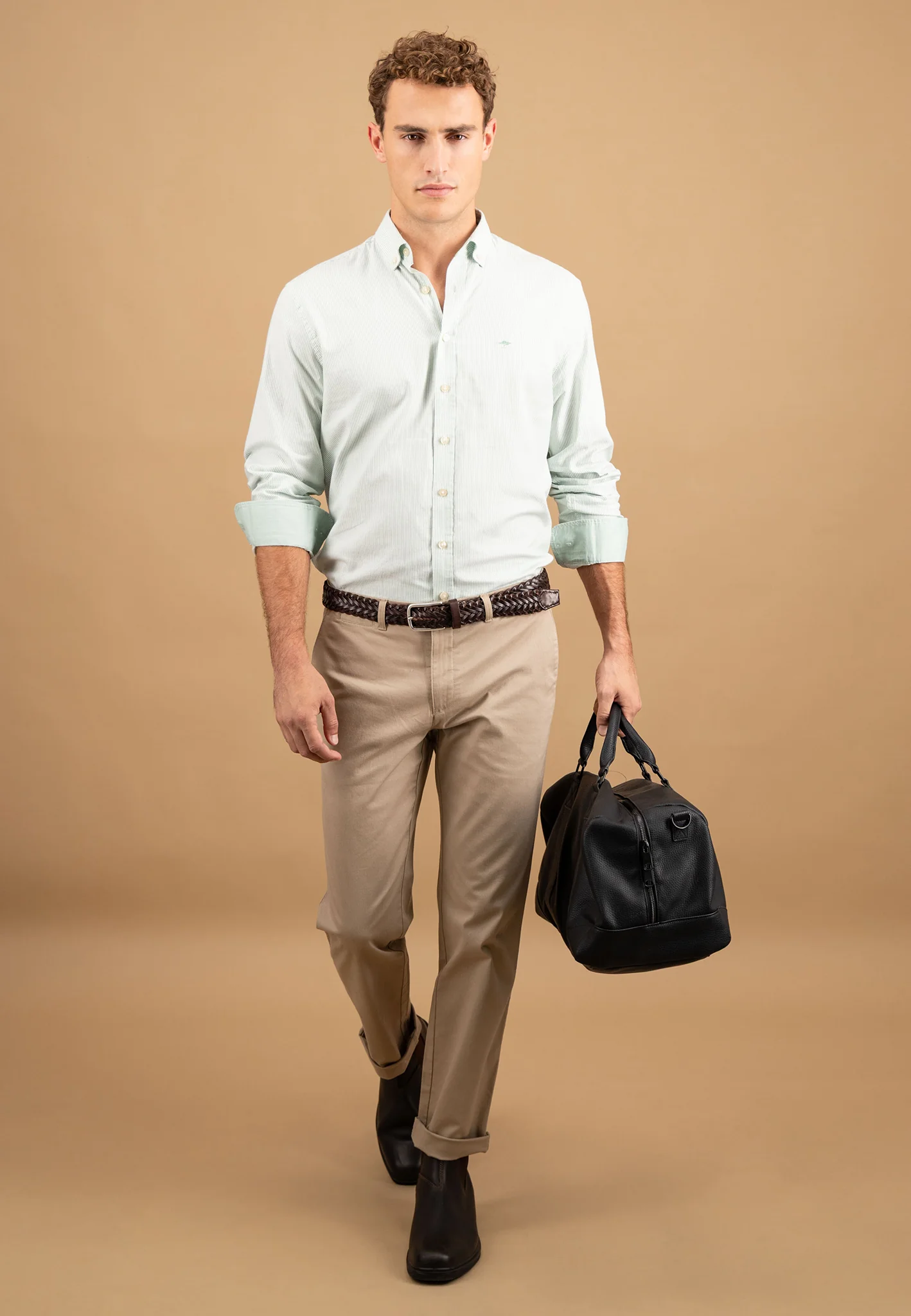 Hemd aus Baumwolle mit feinem Streifenmuster und Button-Down-Kragen - Image 22