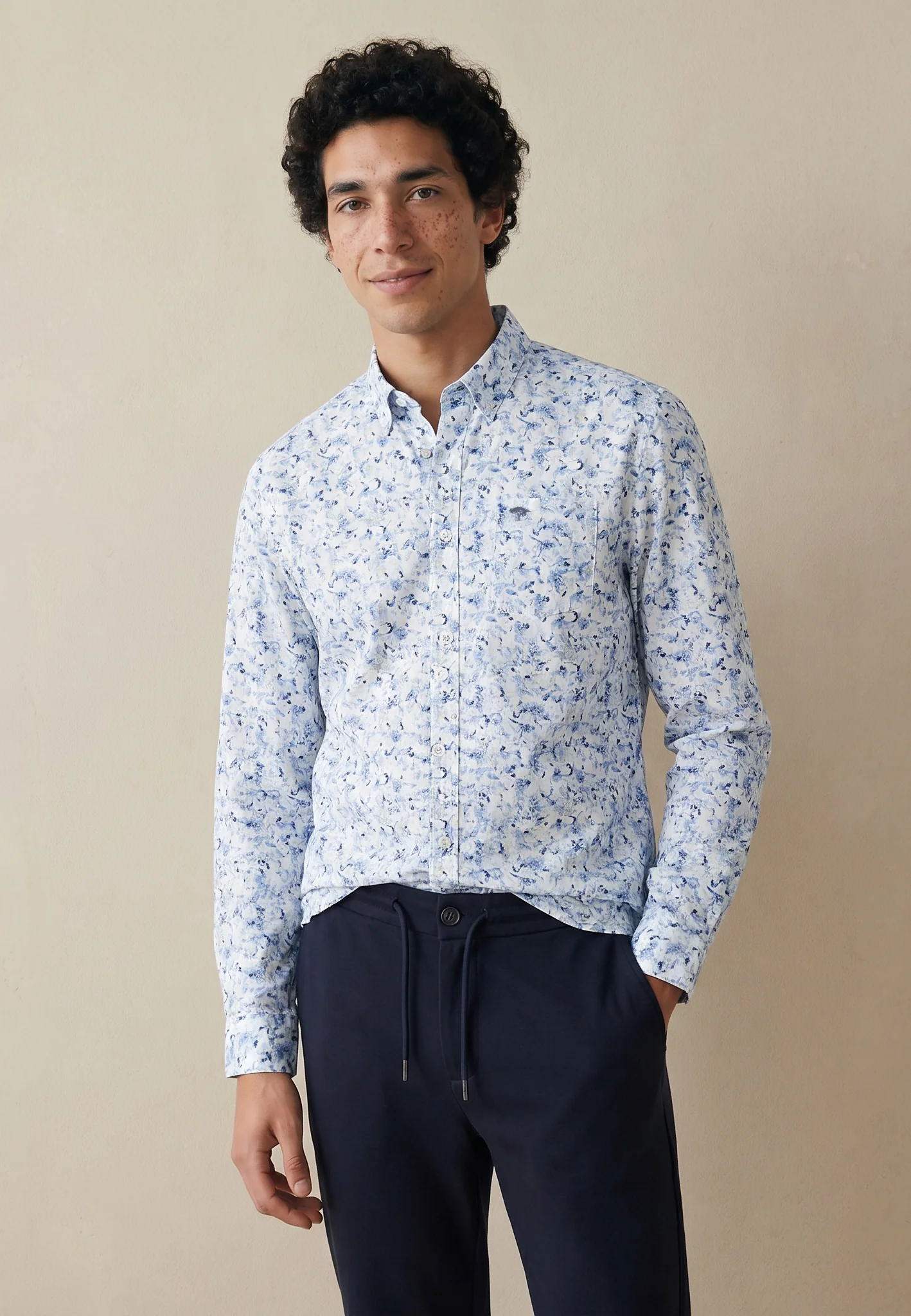 Hemd aus Baumwolle mit floralem Allover-Print und Button-Down-Kragen