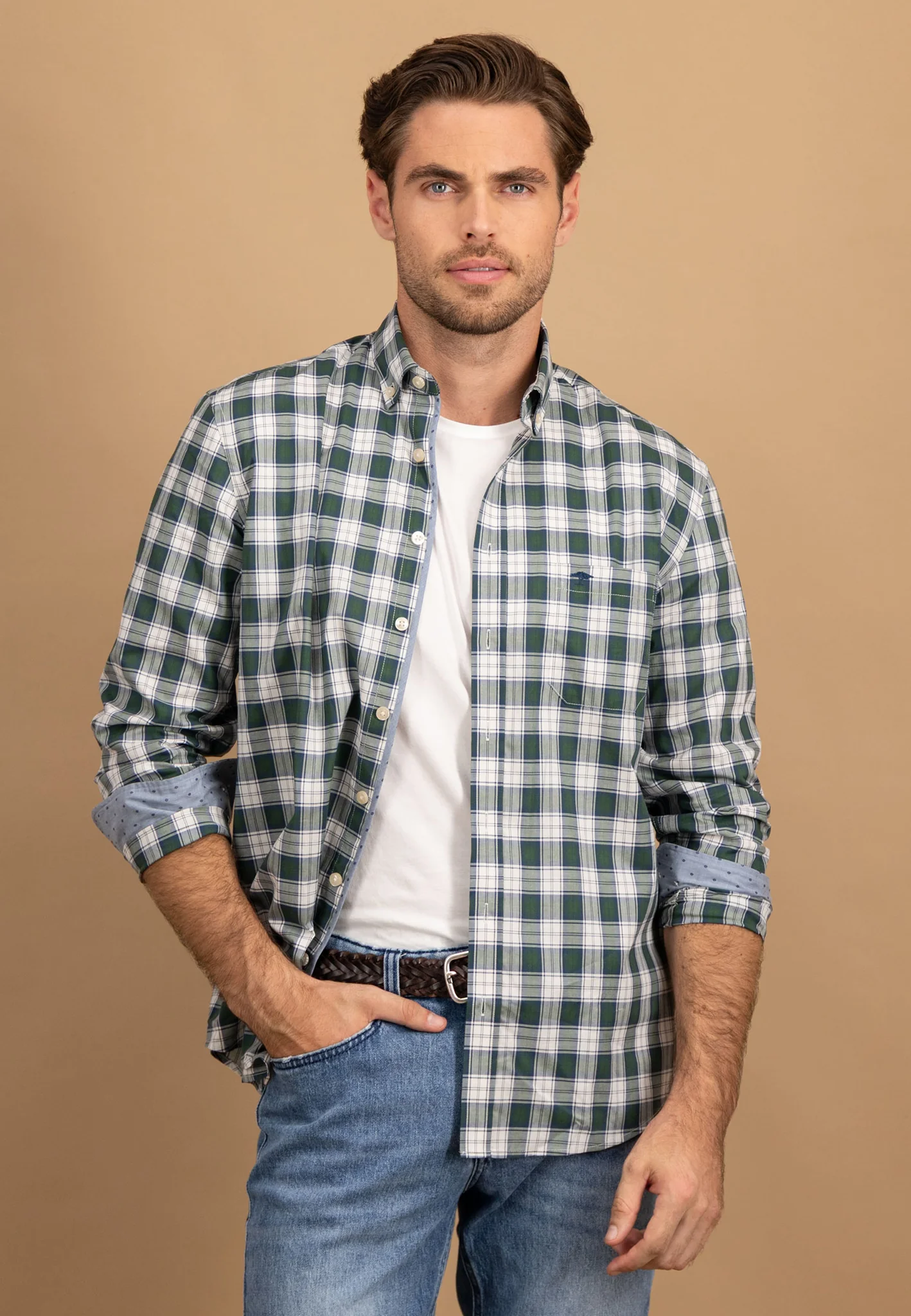 Hemd aus Baumwolle mit kariertem Muster und Button-Down-Kragen