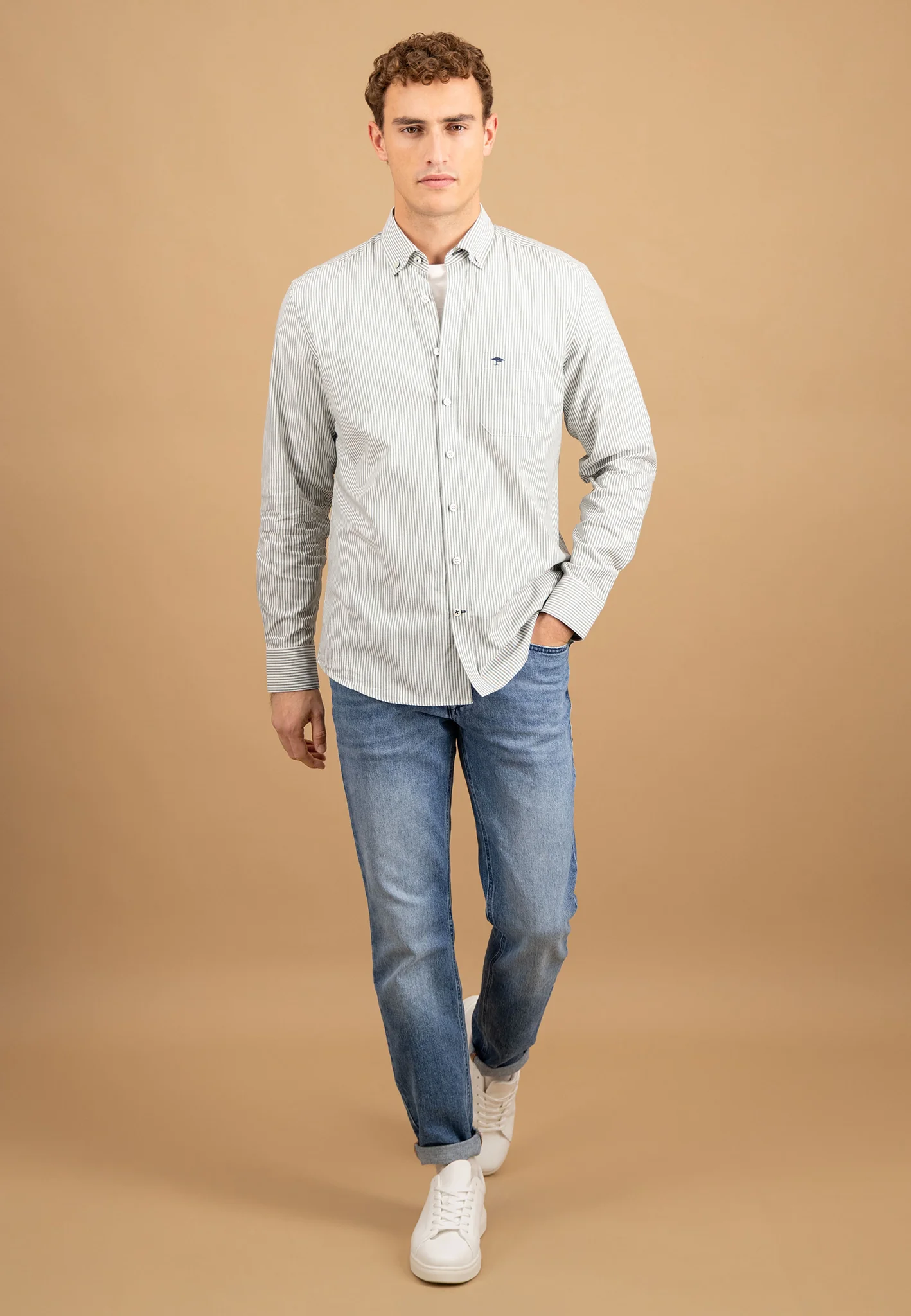 Oxfordhemd aus Baumwolle mit Streifenmuster und Button-Down-Kragen - Image 10