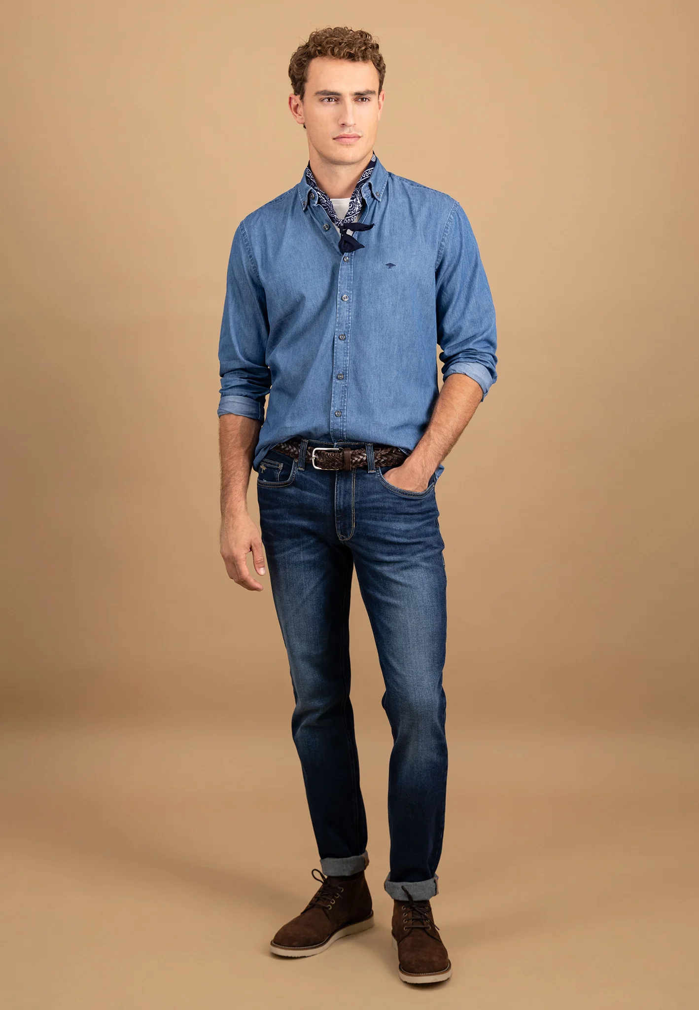 Hemd aus Baumwolle mit strukturierter Optik und Button-Down-Kragen - Image 4