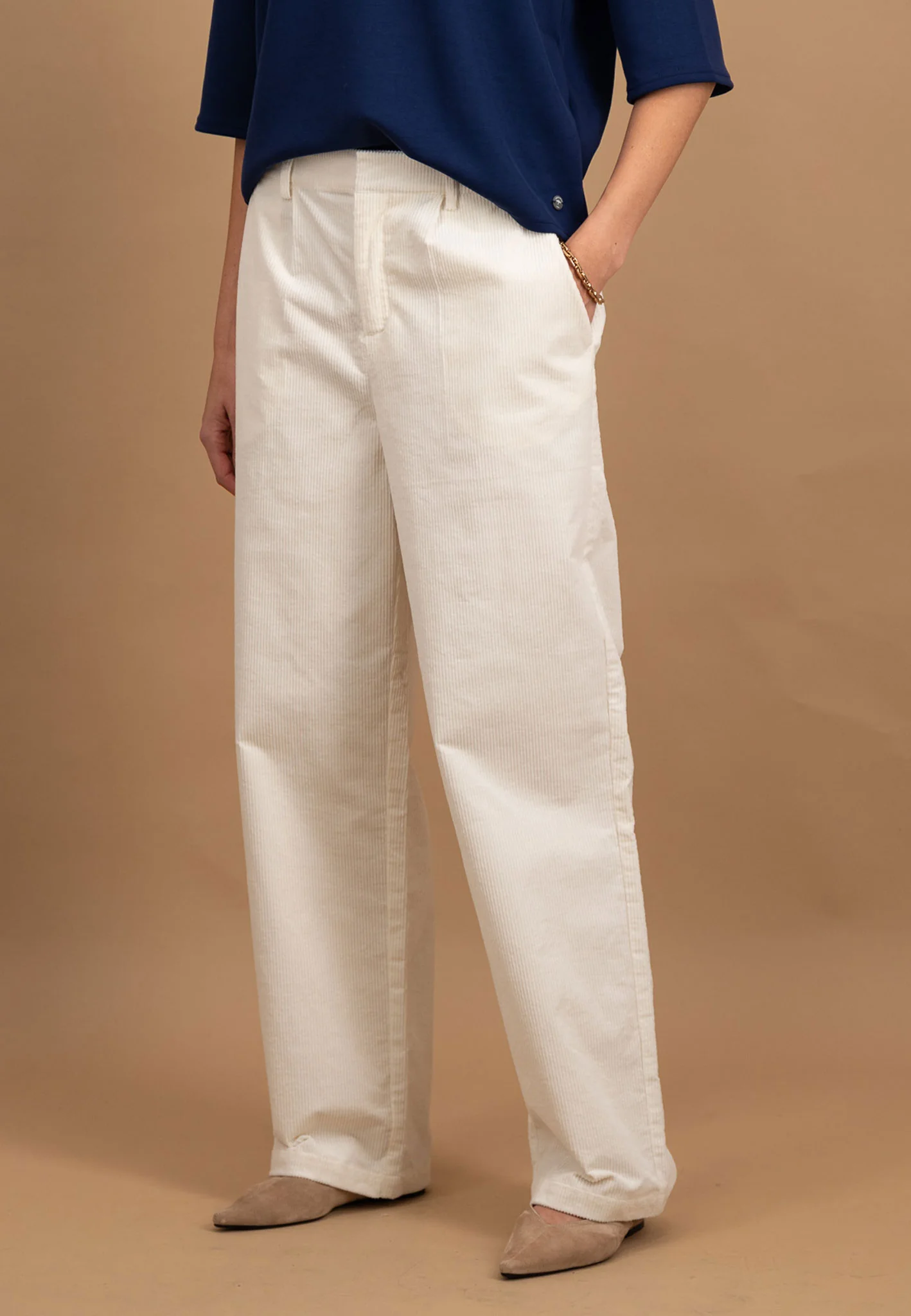 Hose aus Cord-Polyester mit Bundfalten - Wide-Leg