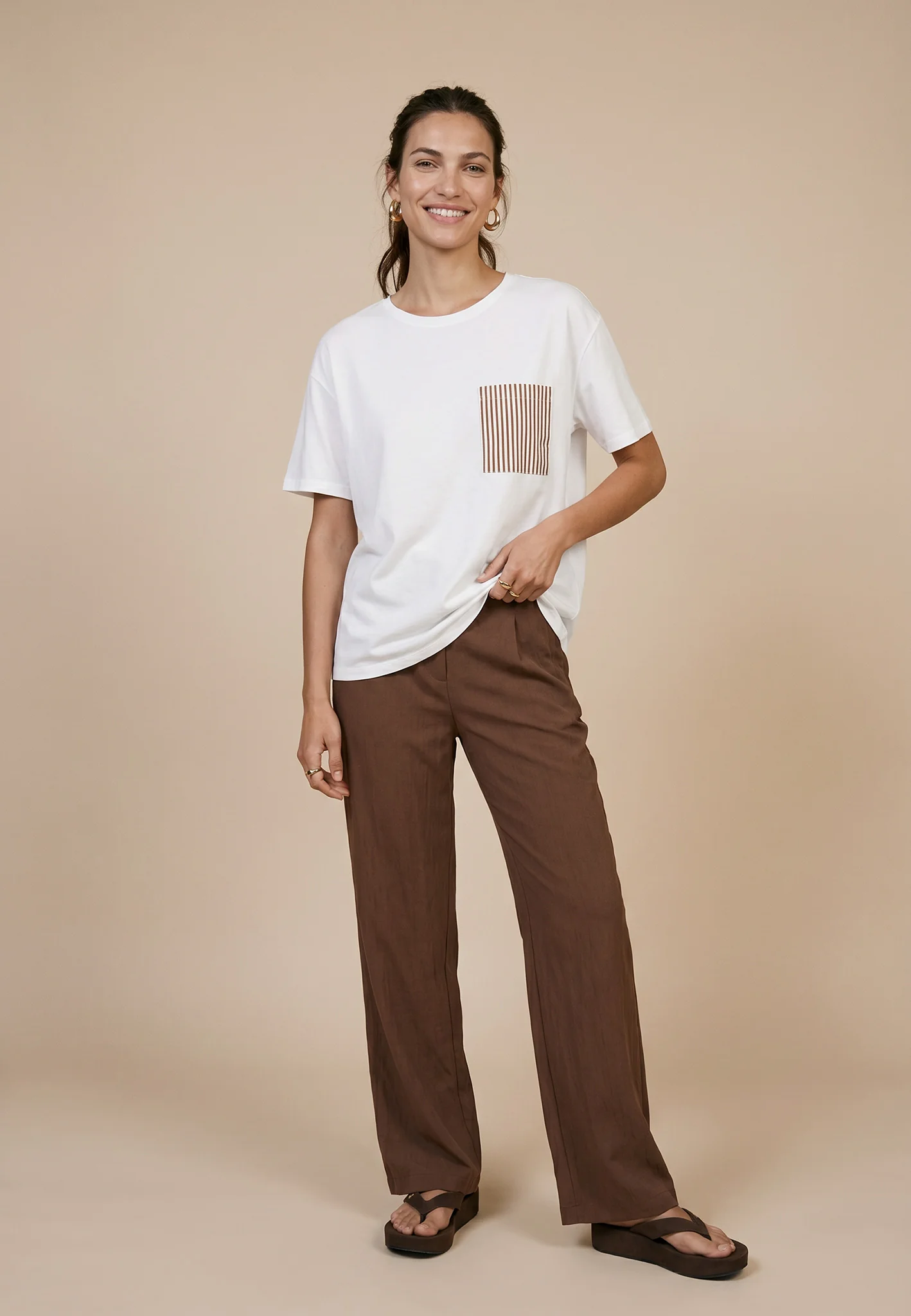 Hose aus Lyocell-Viskose-Mix mit Bügelfalten – Wide Leg - Image 3