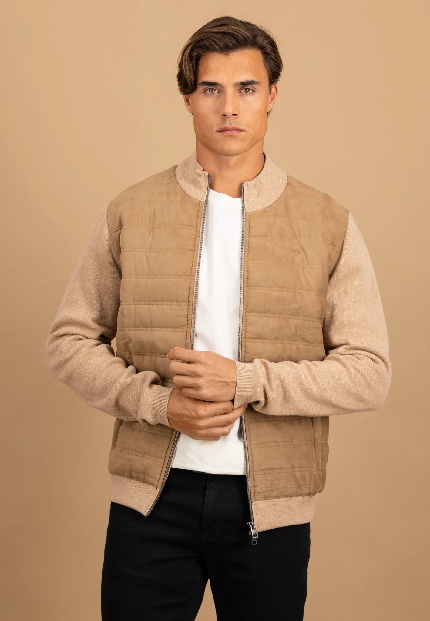 Hybrid-Cardigan mit Reißverschluss und seitlichen Eingriffstaschen