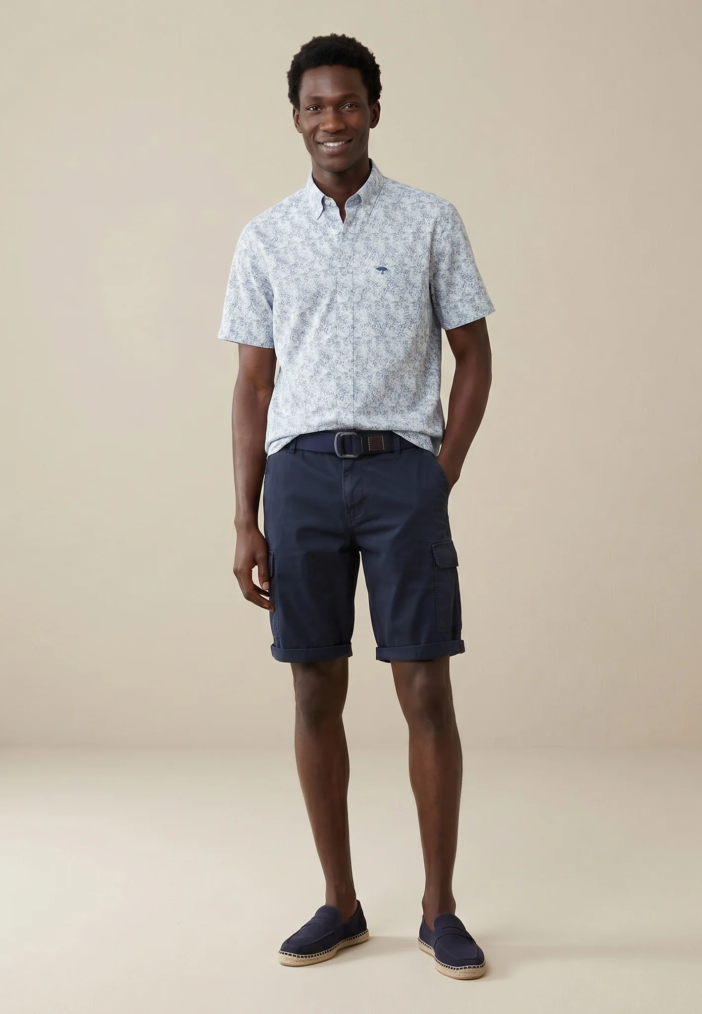 Kurzarmhemd aus Baumwolle mit Allover-Print und Button-Down-Kragen - Image 2