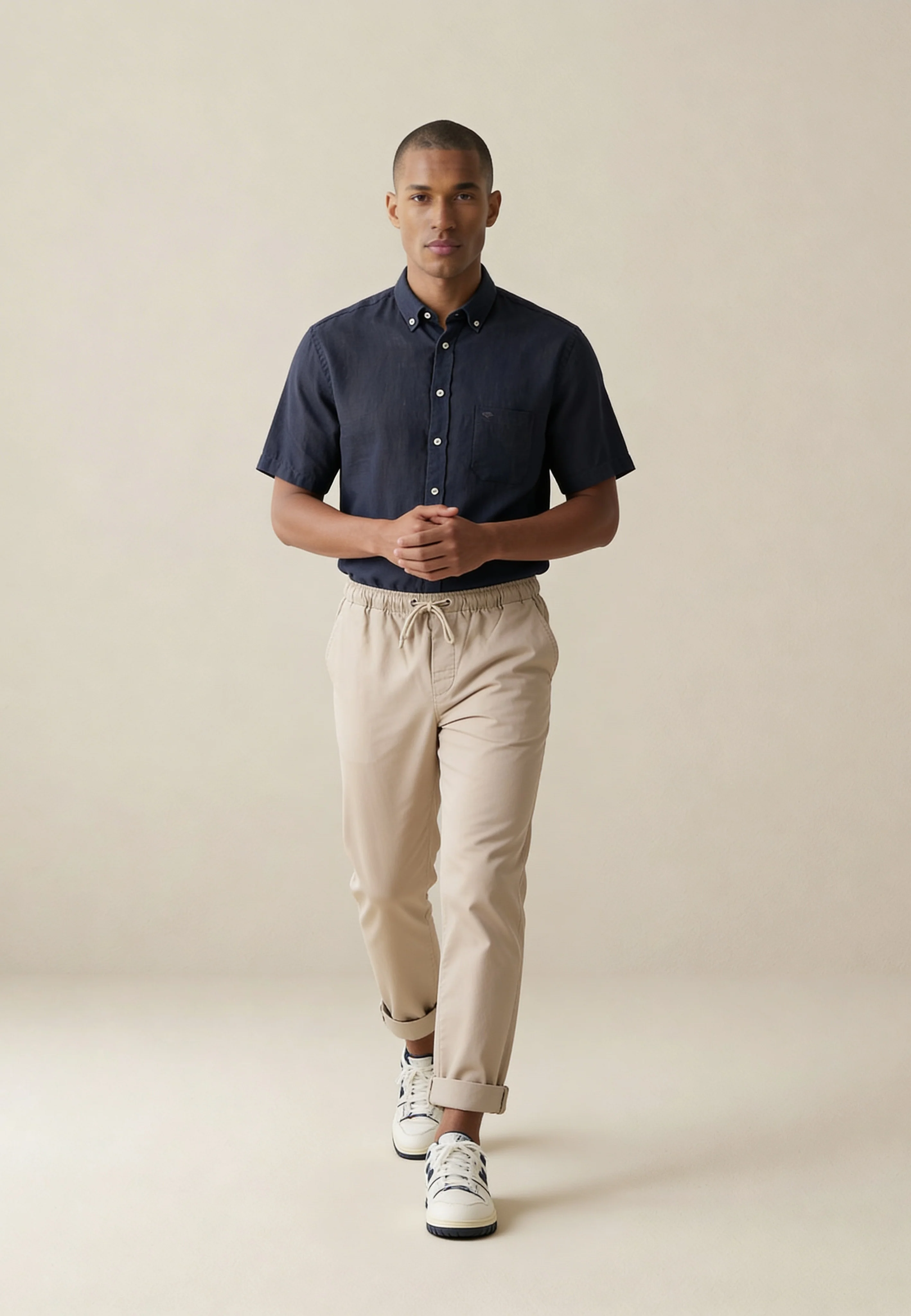 Kurzarmhemd aus Leinen mit Brusttasche und Button-Down-Kragen - Image 28