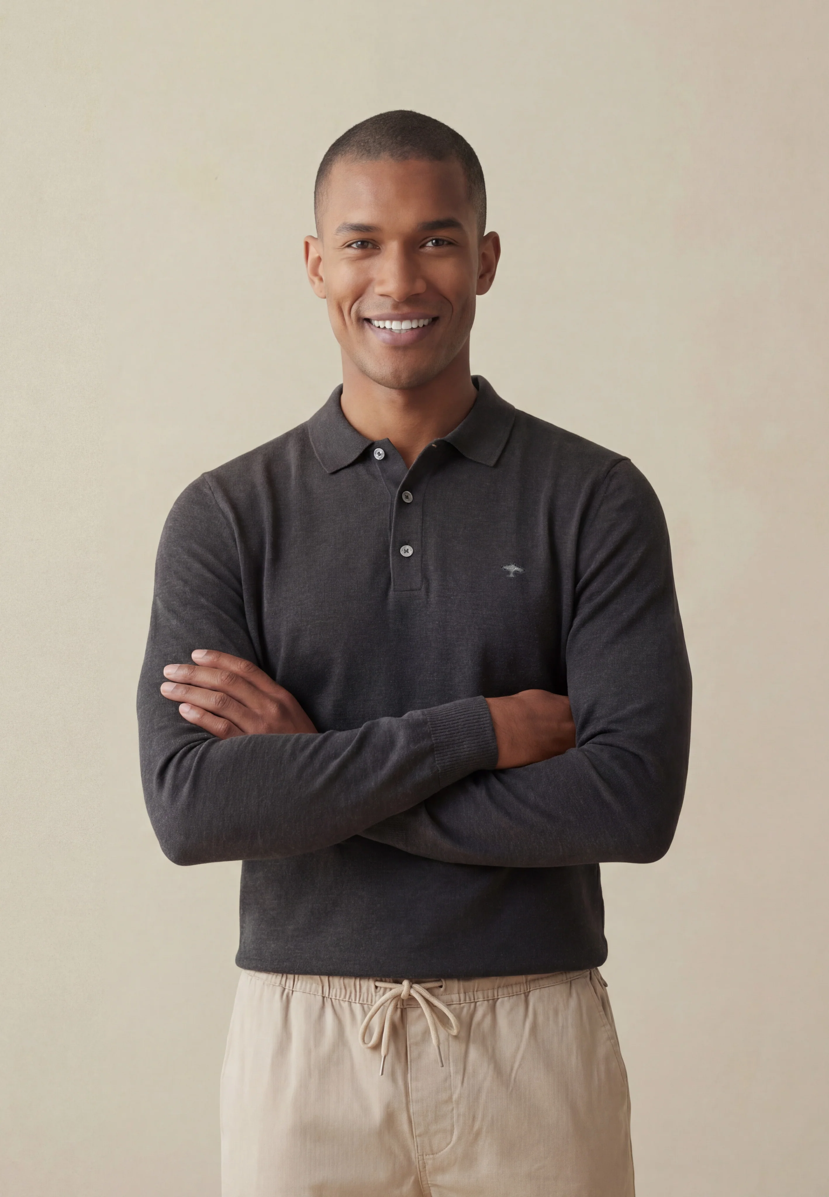 Langarm-Poloshirt aus Baumwolle mit Knopfleiste und Kragen - Image 11