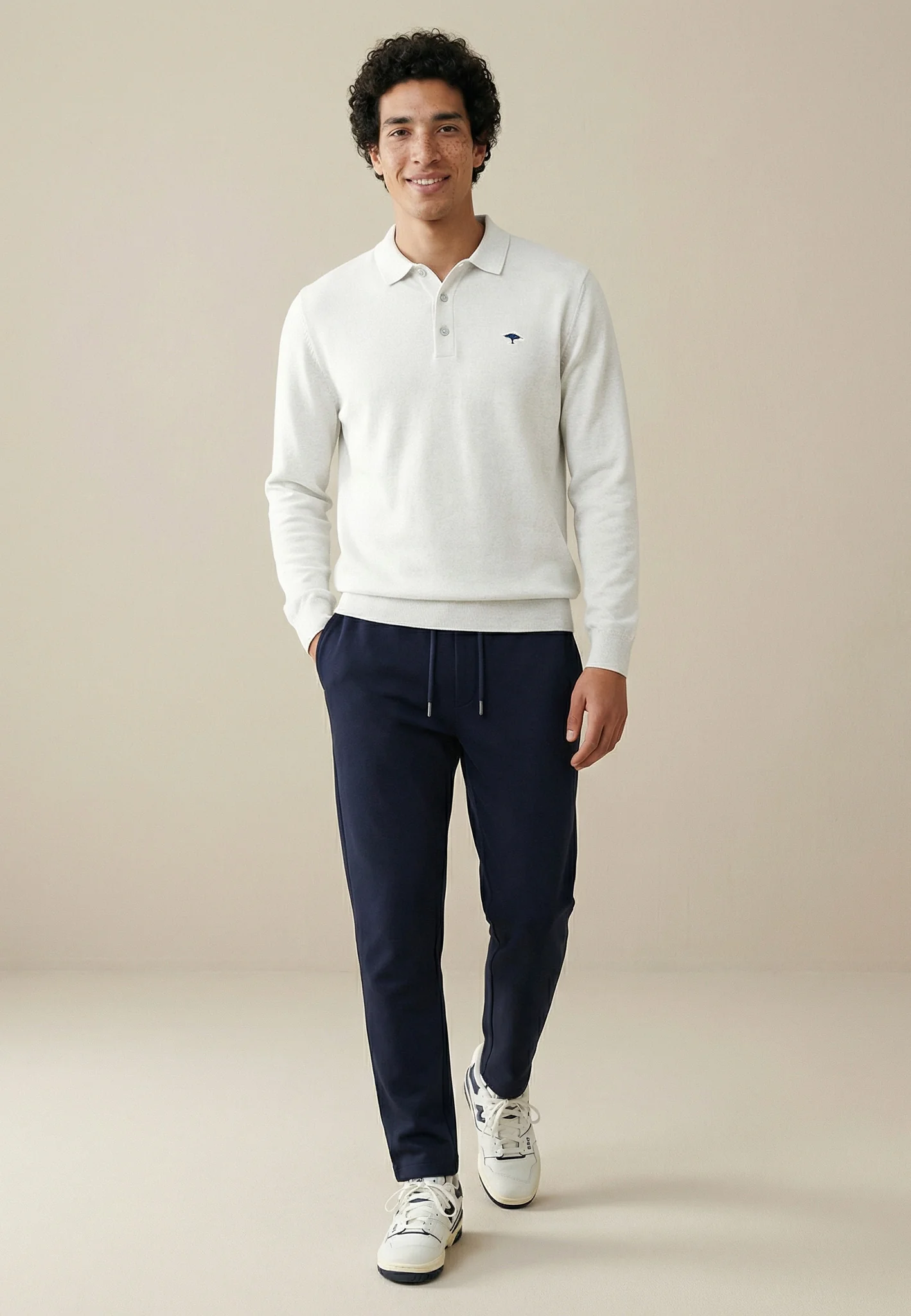 Langarm-Poloshirt aus Baumwolle mit Knopfleiste und Kragen - Image 8