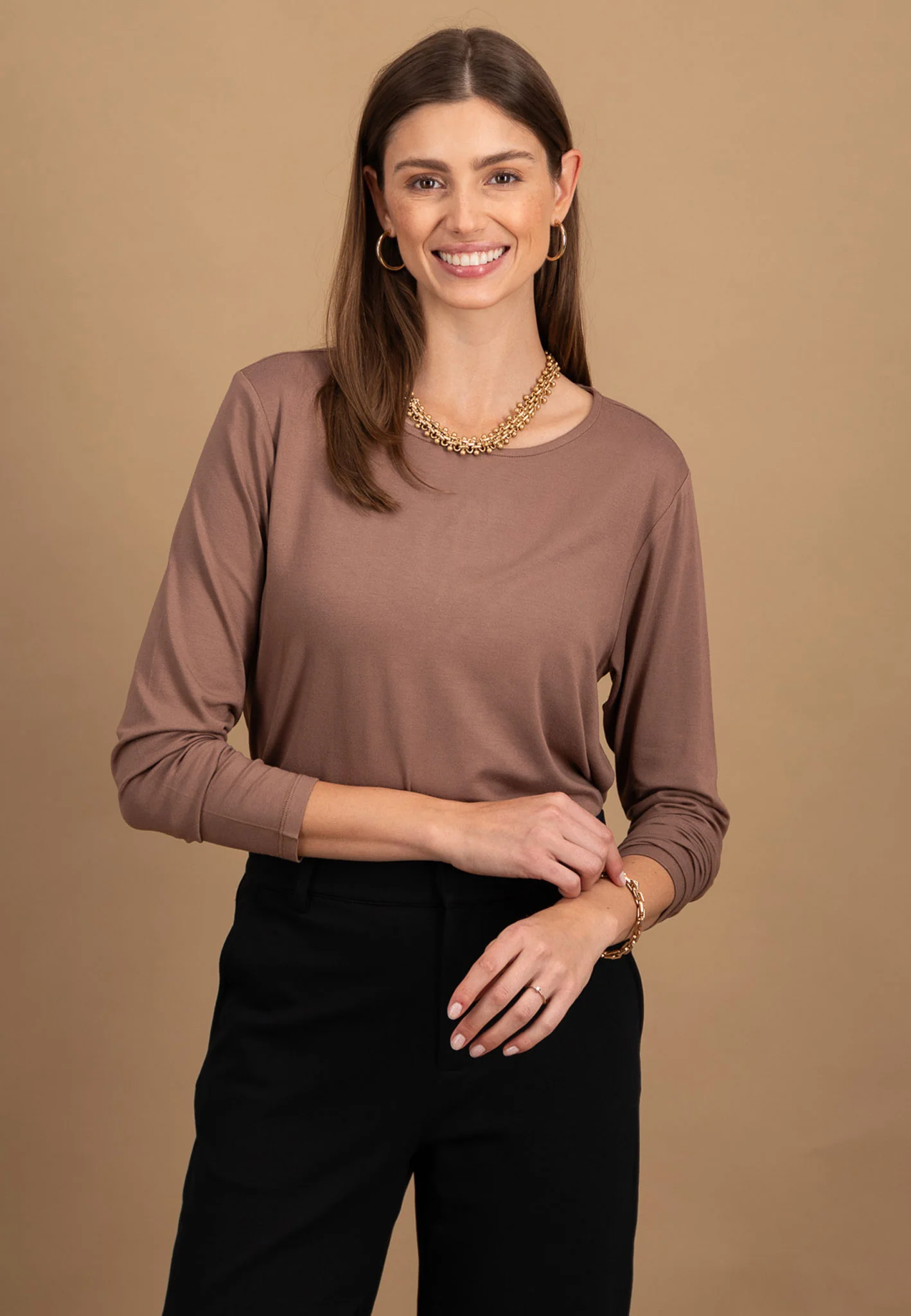Langarmshirt aus Viskose-Stretch mit Rundhalsausschnitt
