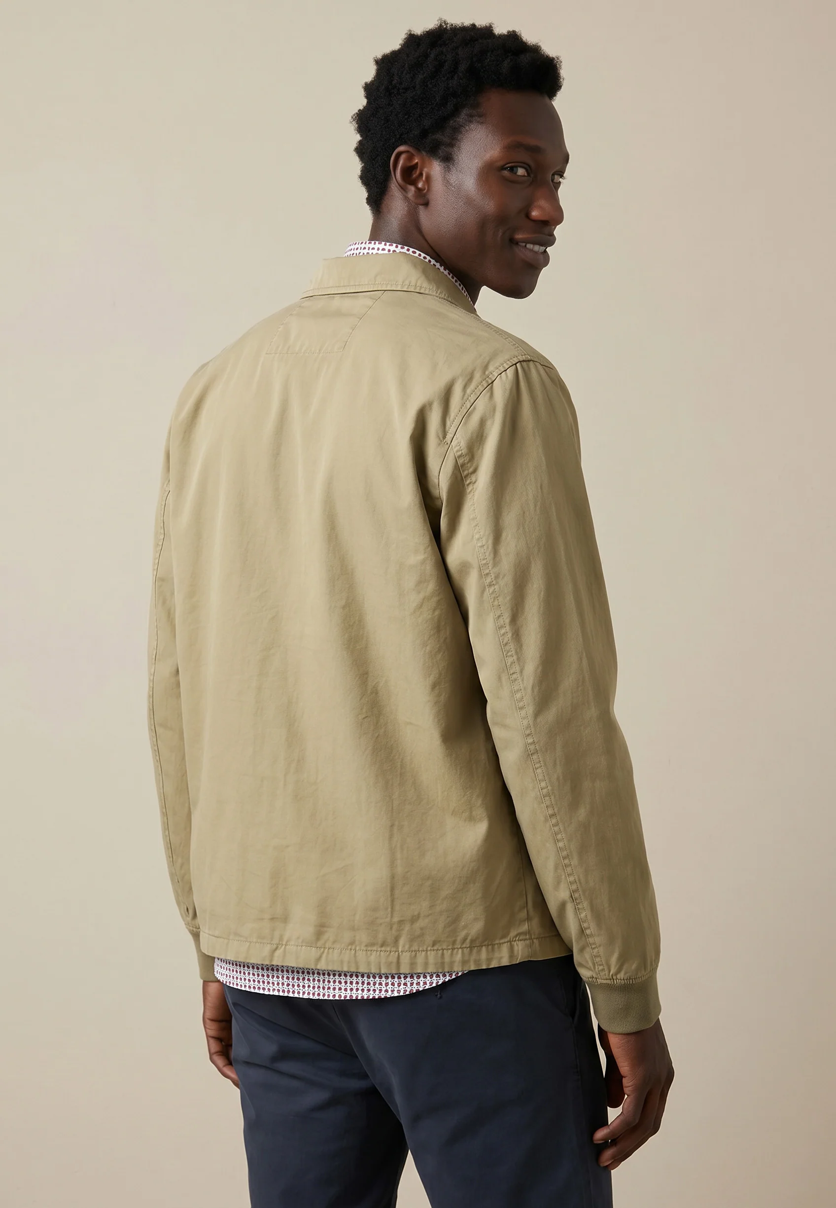 Overshirt aus Baumwolle mit Reißverschluss und Brusttaschen - Image 3
