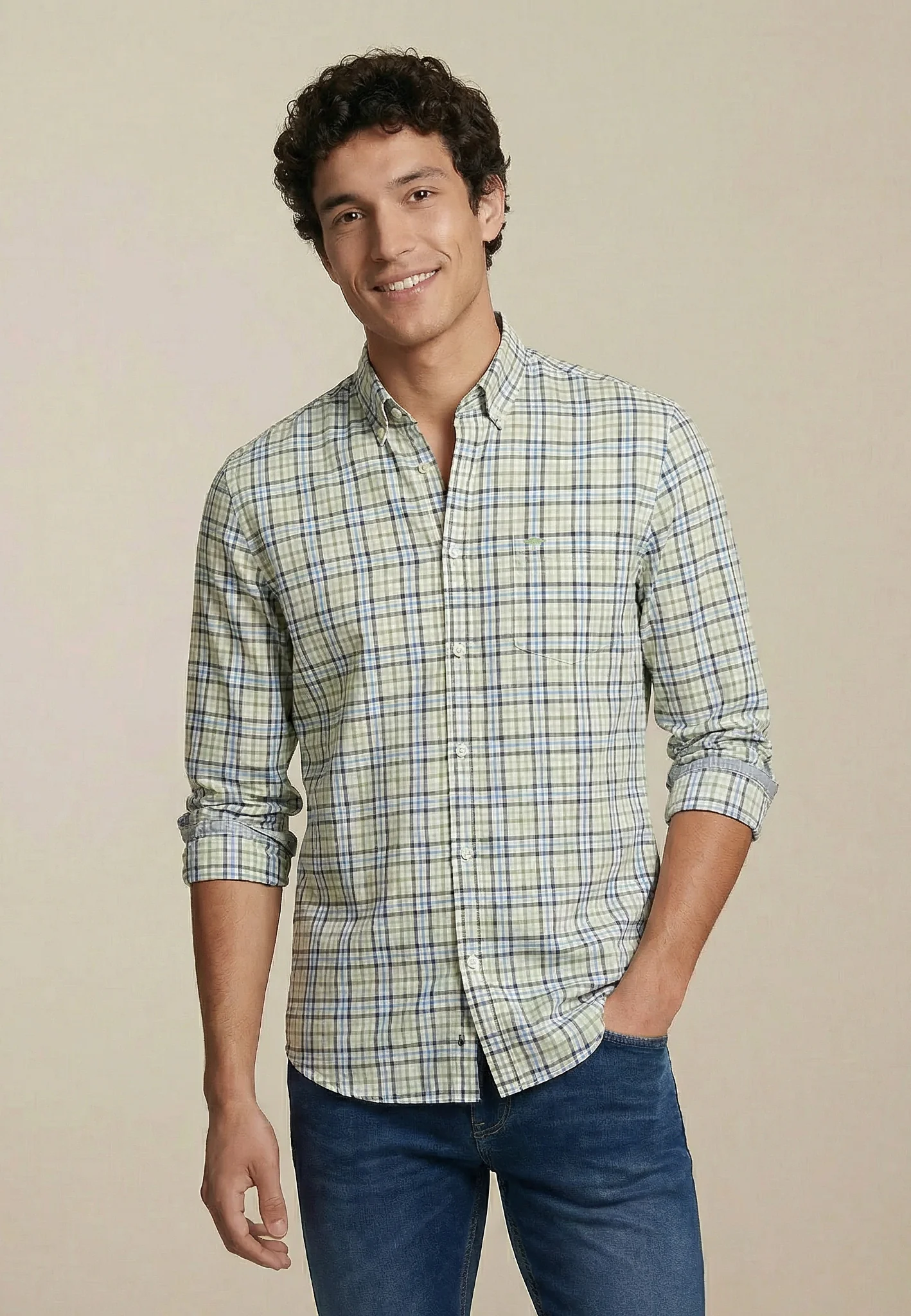 Oxfordhemd aus Baumwolle mit Karomuster und Button-Down-Kragen