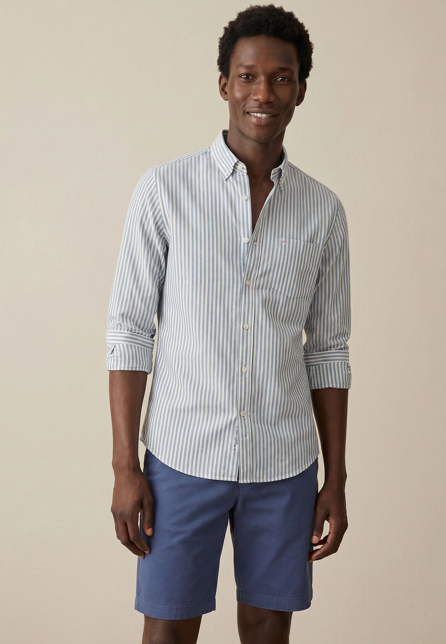 Oxfordhemd aus Baumwolle mit Streifenmuster und Button-Down-Kragen