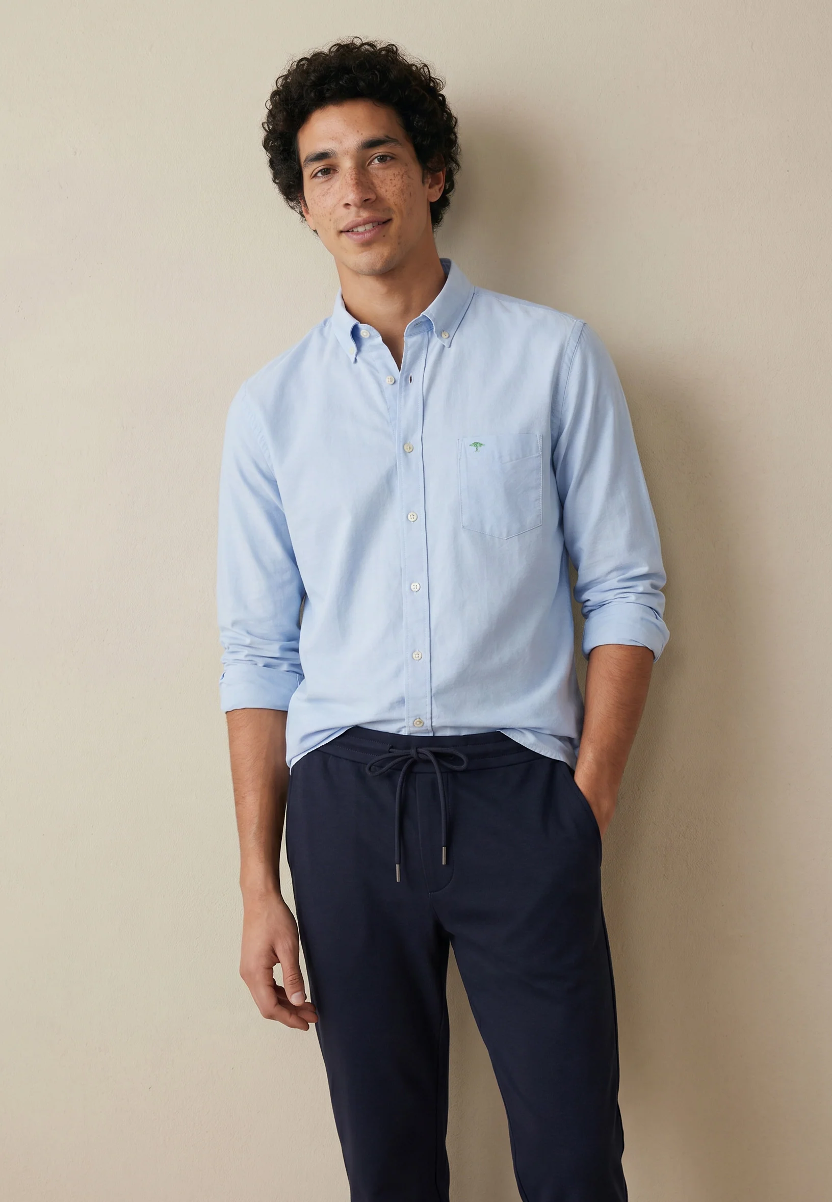 Oxfordhemd aus Baumwolle mit Struktur und Button-Down-Kragen - Image 6
