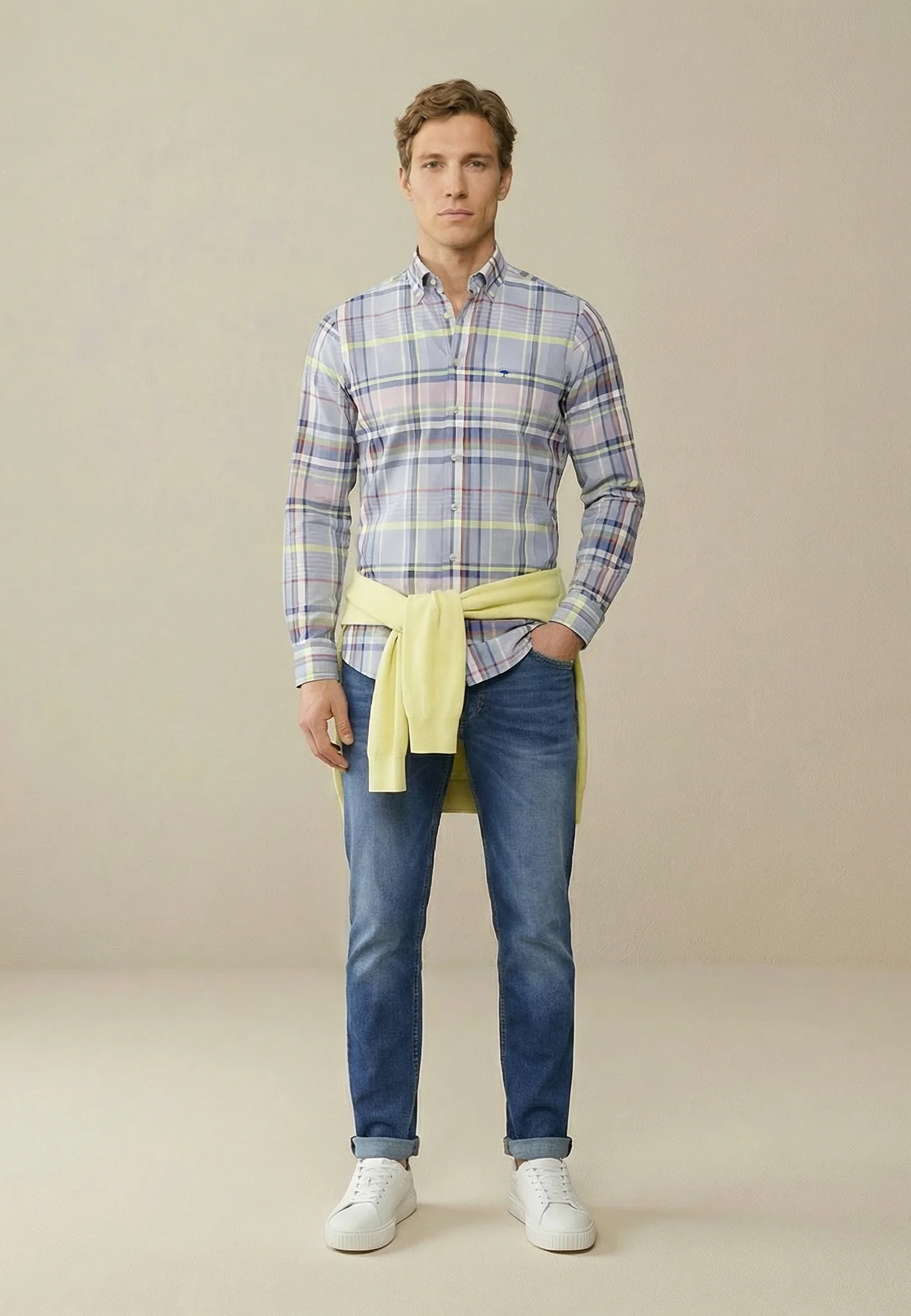 Oxfordhemd mit Button-Down-Kragen und langen Ärmeln - Image 2