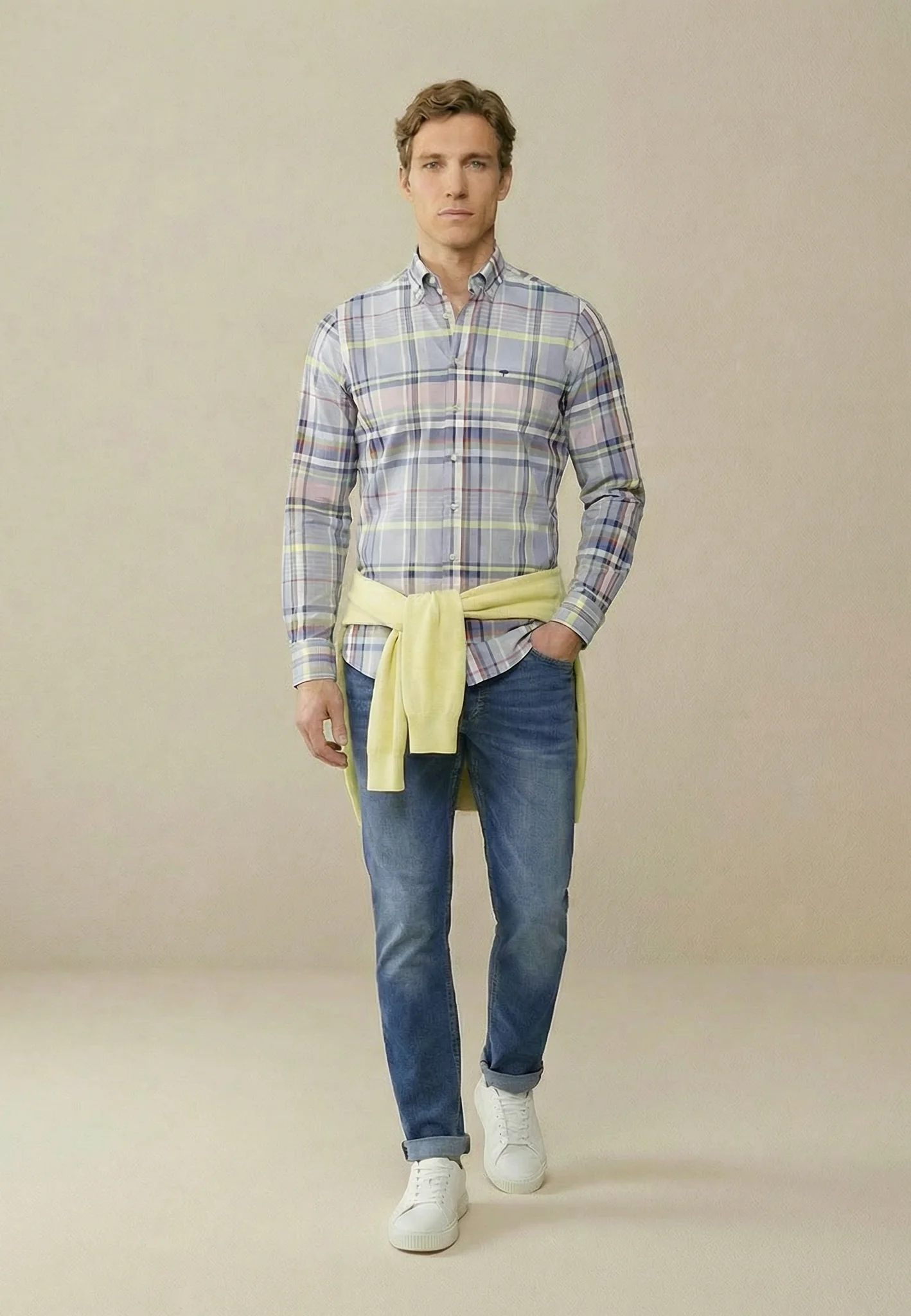 Oxfordhemd mit Button-Down-Kragen und langen Ärmeln - Image 3
