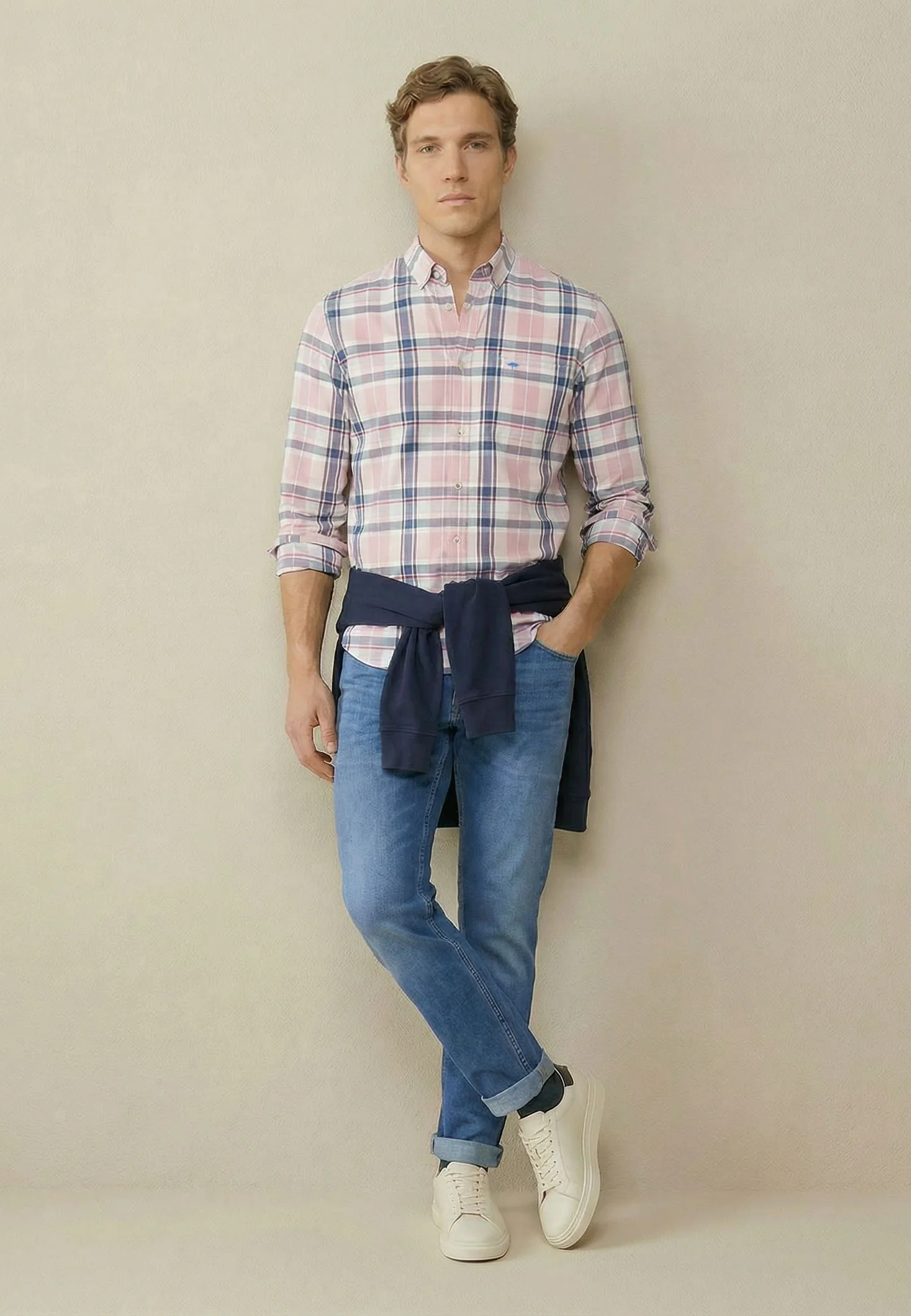 Oxfordhemd mit Button-Down-Kragen und langen Ärmeln - Image 3