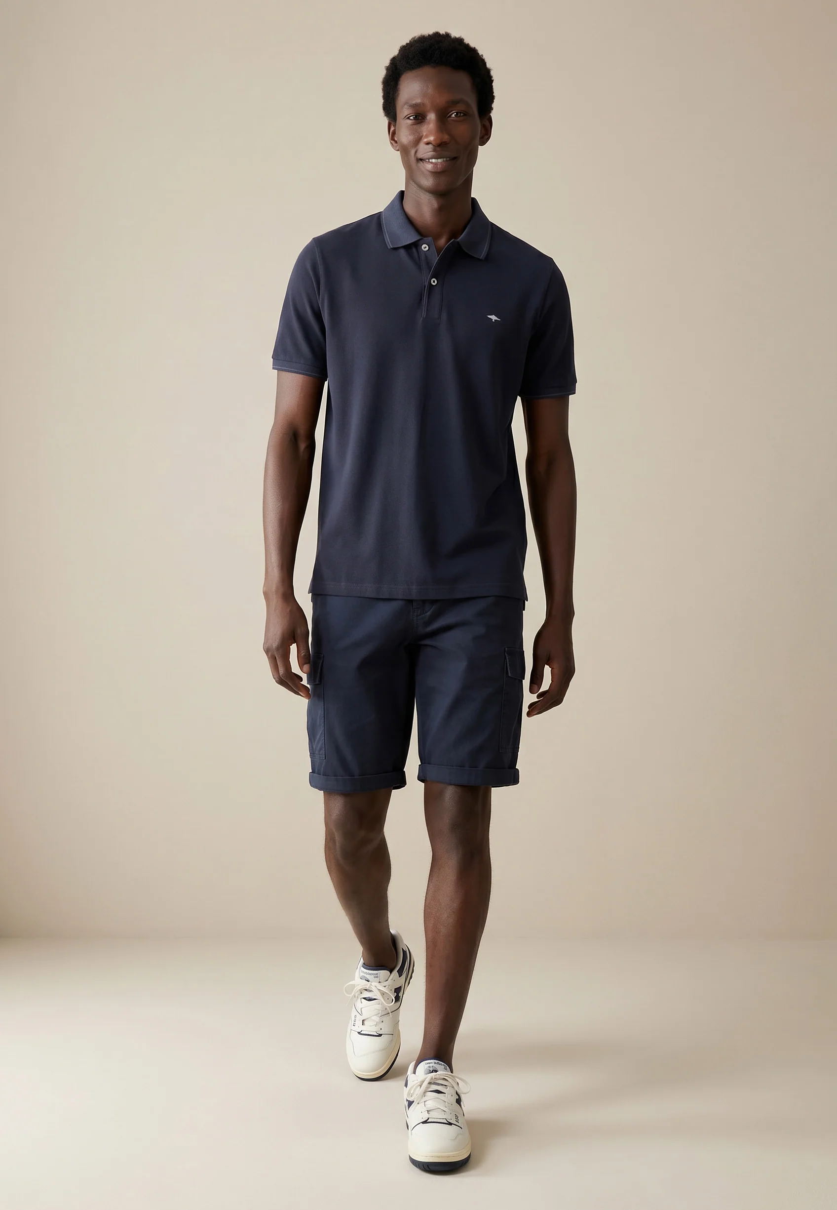 Poloshirt aus Baumwolle mit Knopfleiste und Polokragen - Image 10