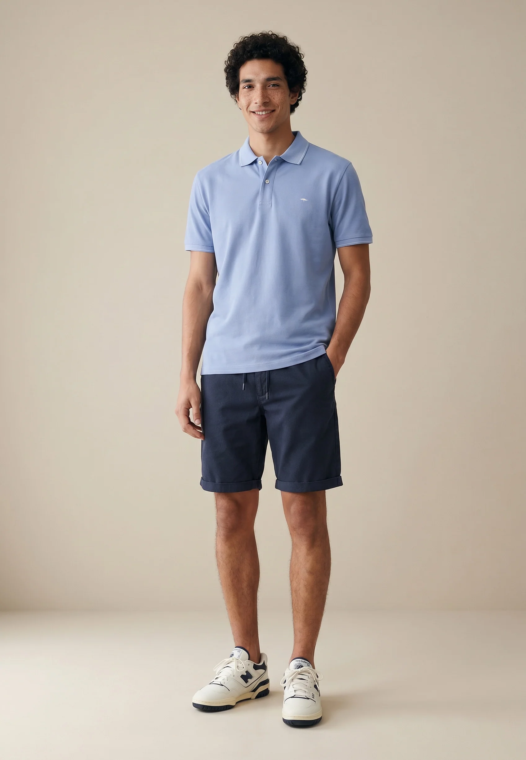 Poloshirt aus Baumwolle mit Knopfleiste und Polokragen - Image 4
