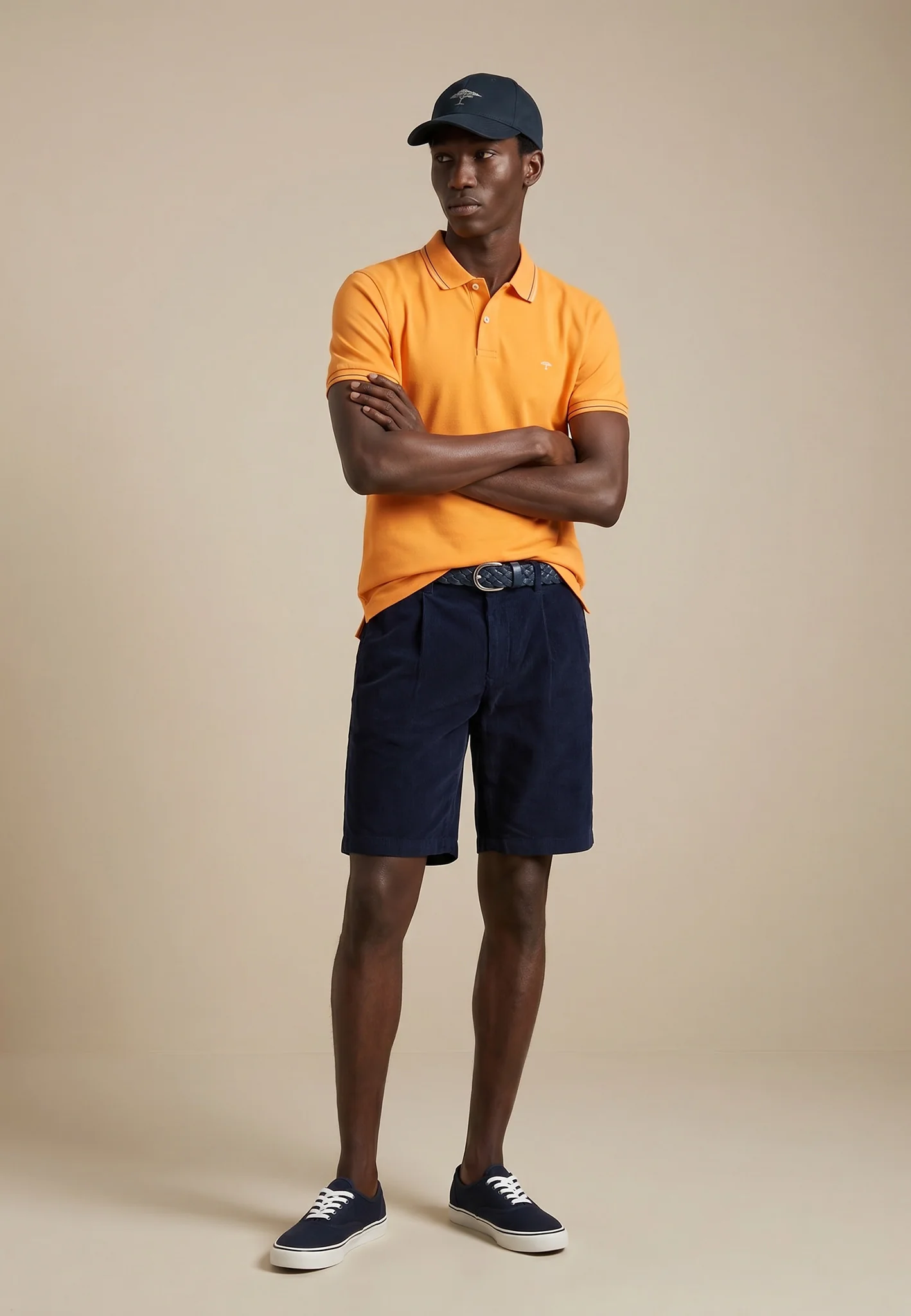 Poloshirt aus Baumwolle mit Kontrastdetails und Polokragen - Image 22