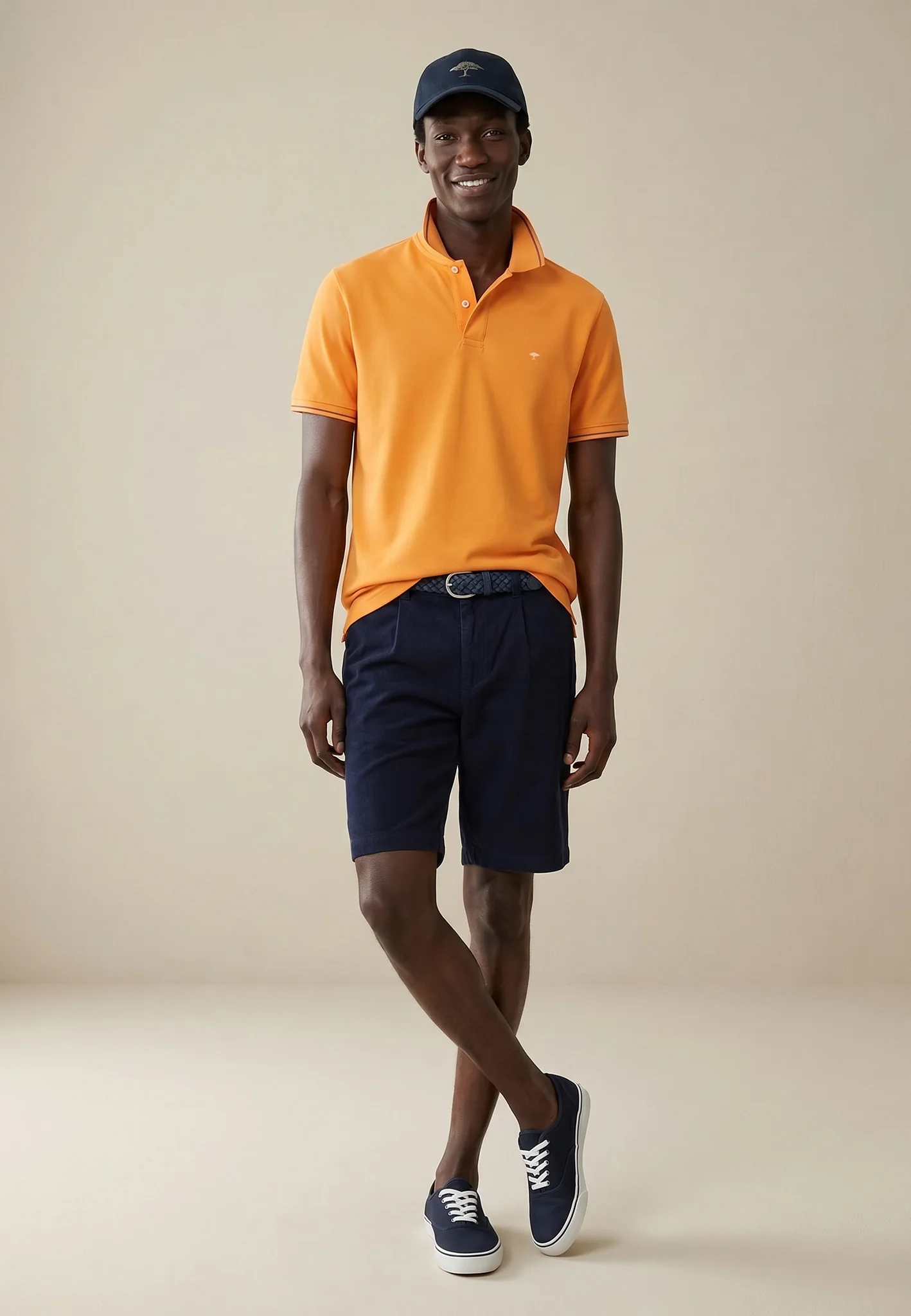 Poloshirt aus Baumwolle mit Kontrastdetails und Polokragen - Image 23