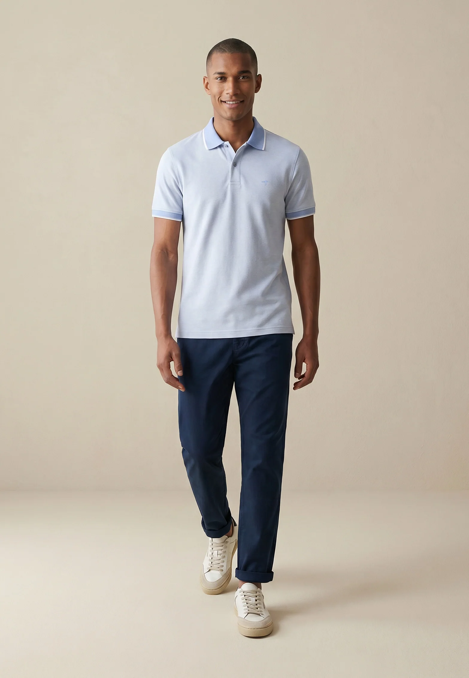 Poloshirt aus Baumwolle mit Strukturmuster und Kontrastkragen - Image 17
