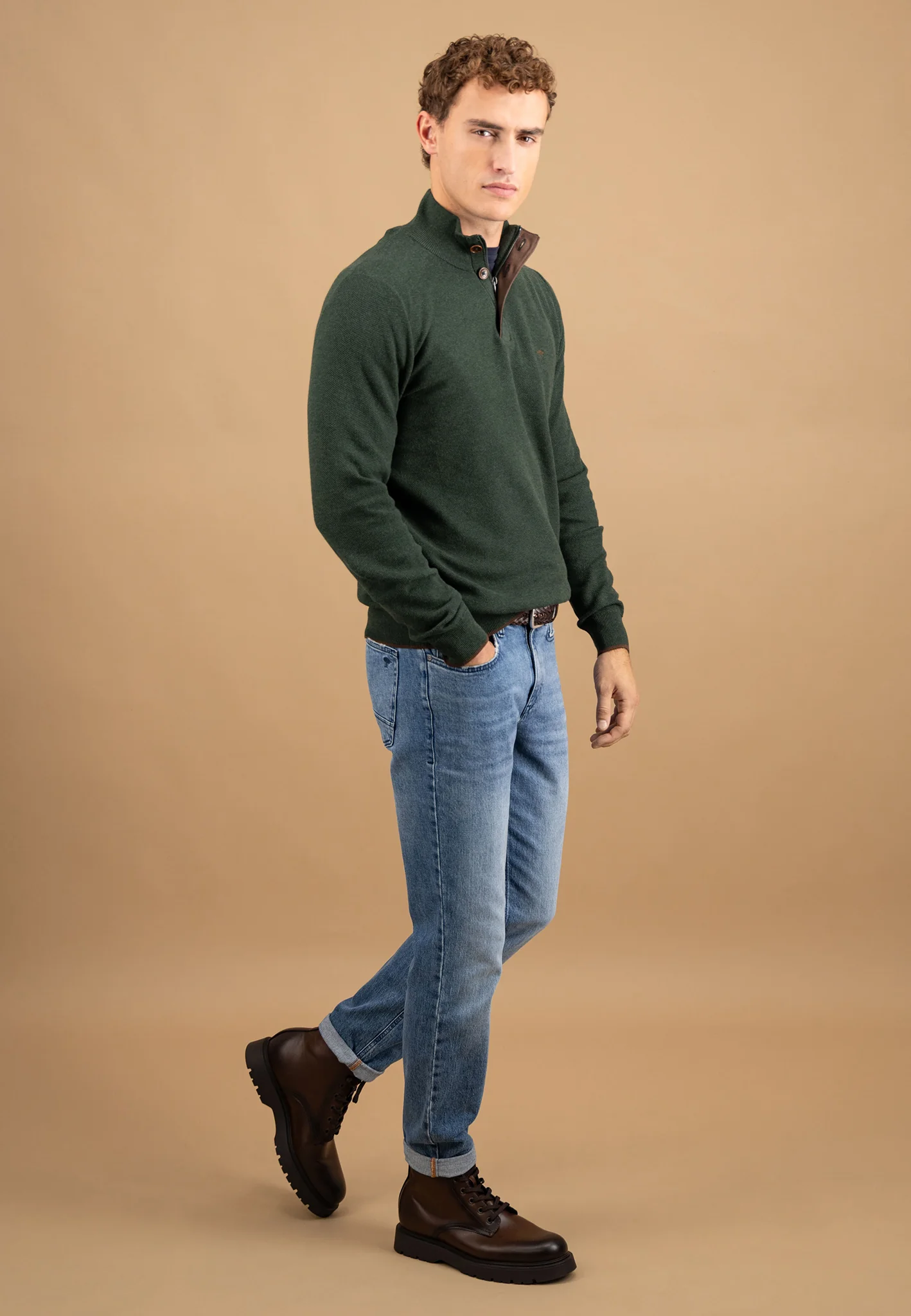 Pullover aus Baumwolle mit Knopfleiste und Stehkragen - Image 10