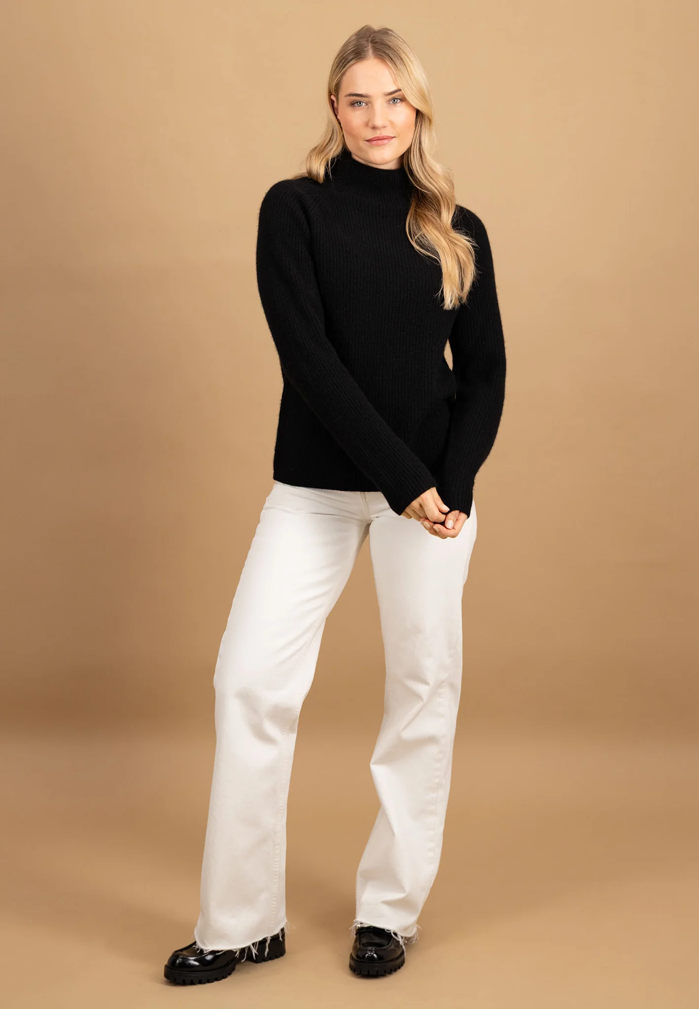 Pullover aus reinem Kaschmir mit Stehkragen - Image 8