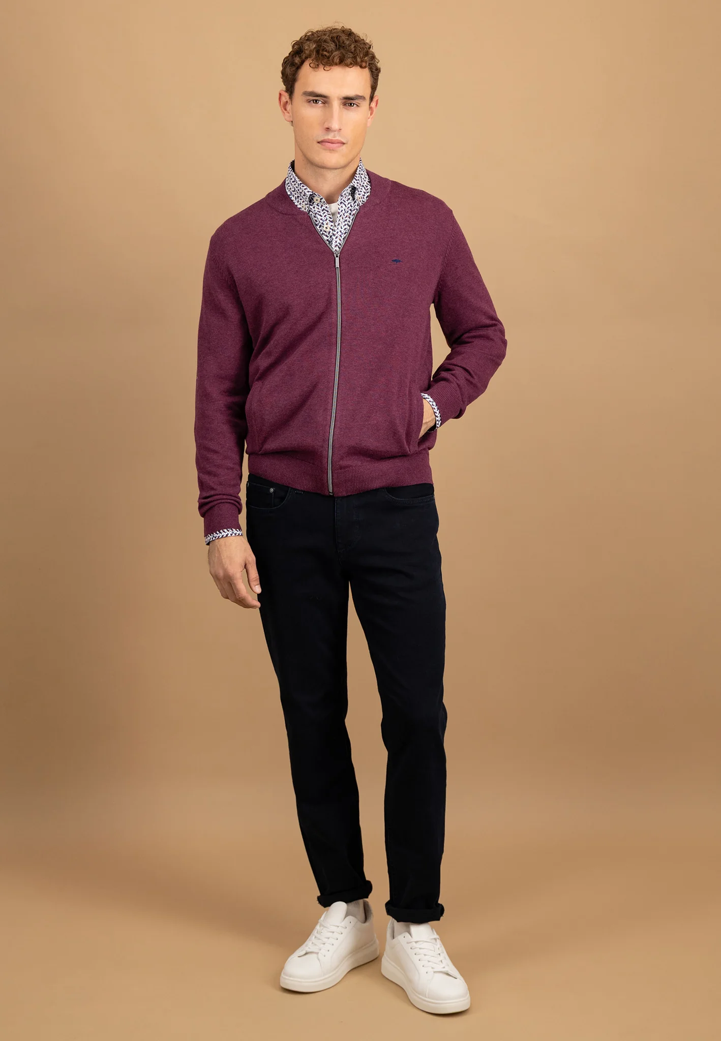 Strickjacke aus Baumwolle mit Reißverschluss und Stehkragen - Image 2