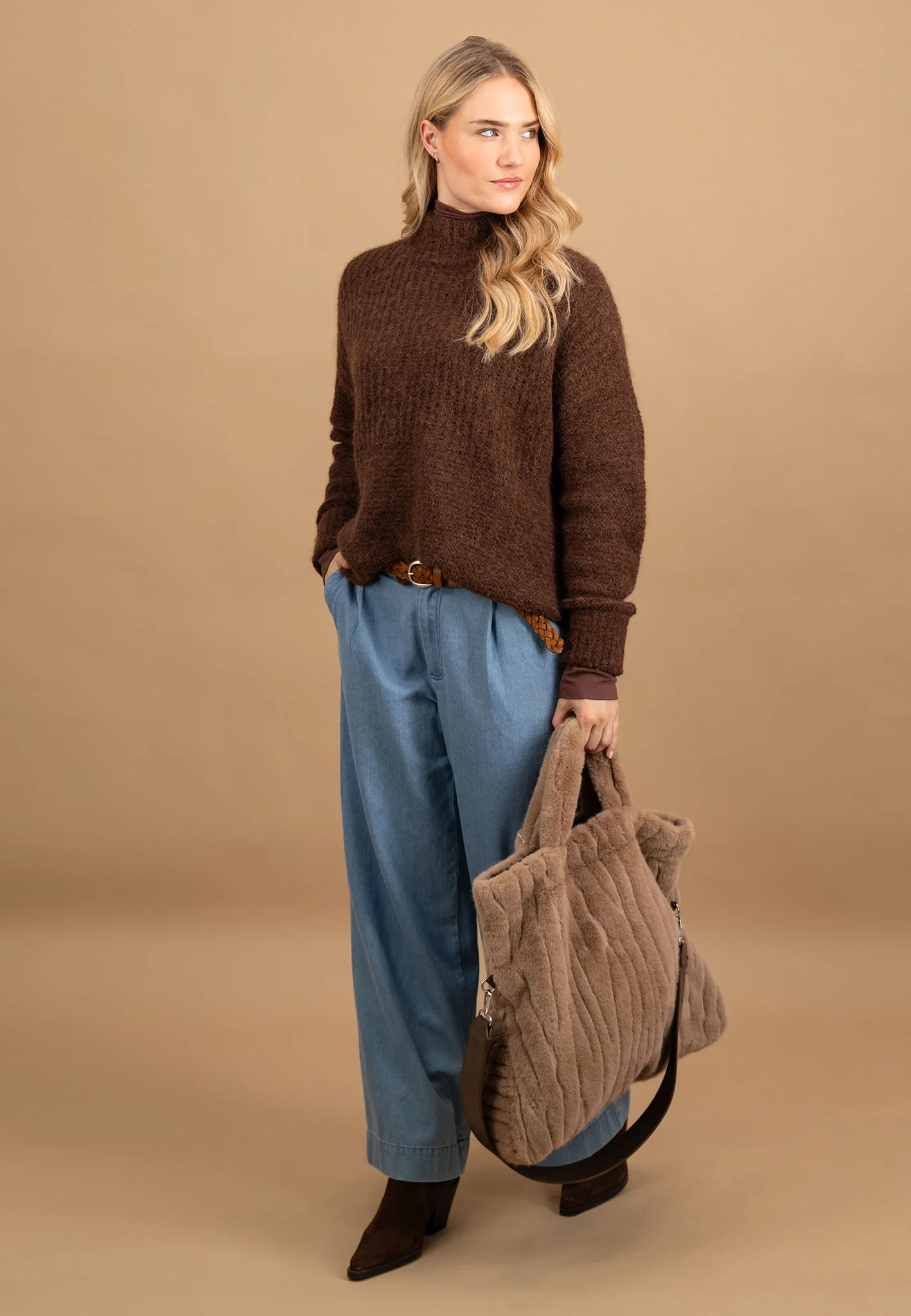 Strickpullover aus Alpaka-Wollmix mit Stehkragen - Image 4