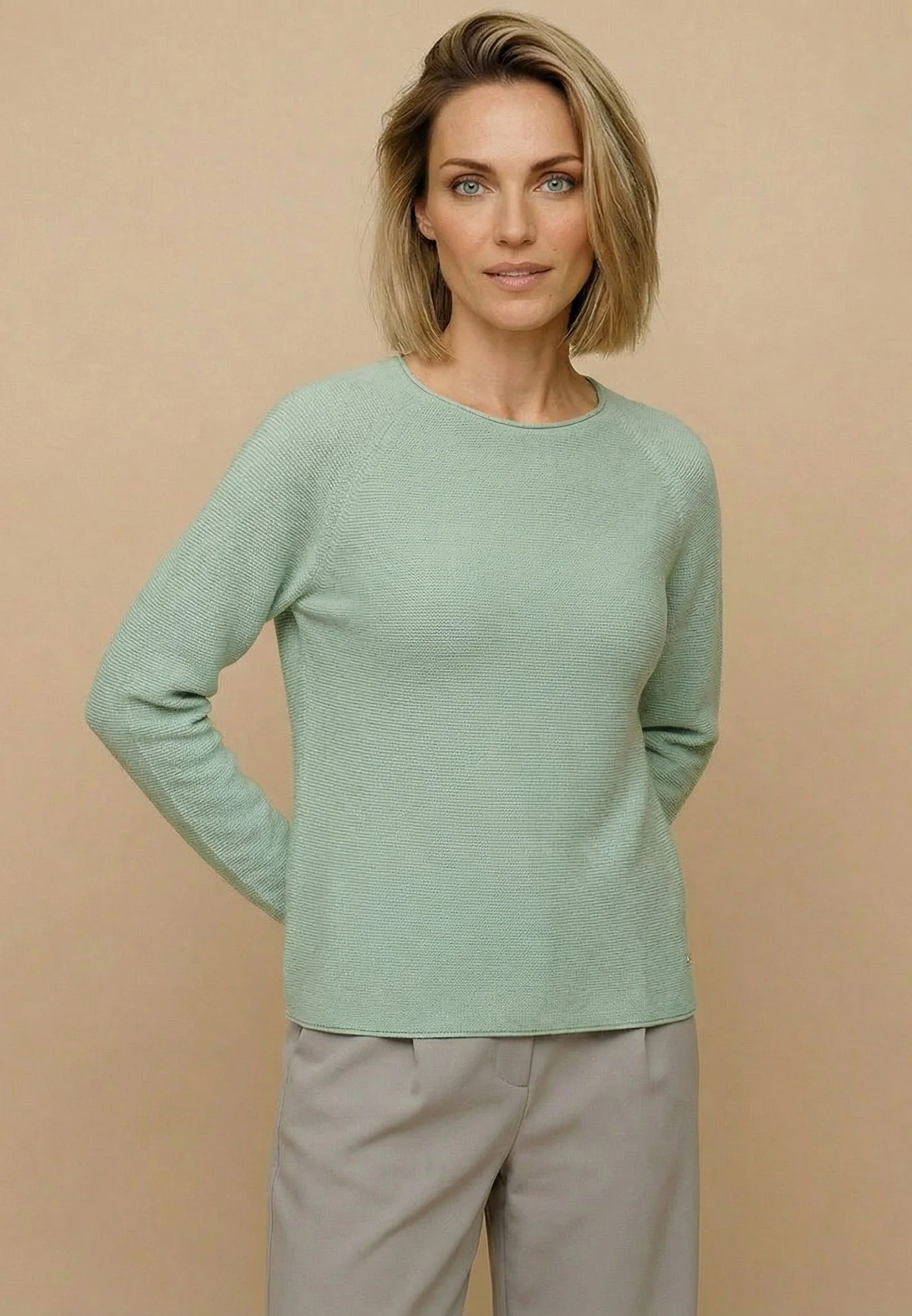 Strickpullover aus Baumwolle mit Rundhalsausschnitt