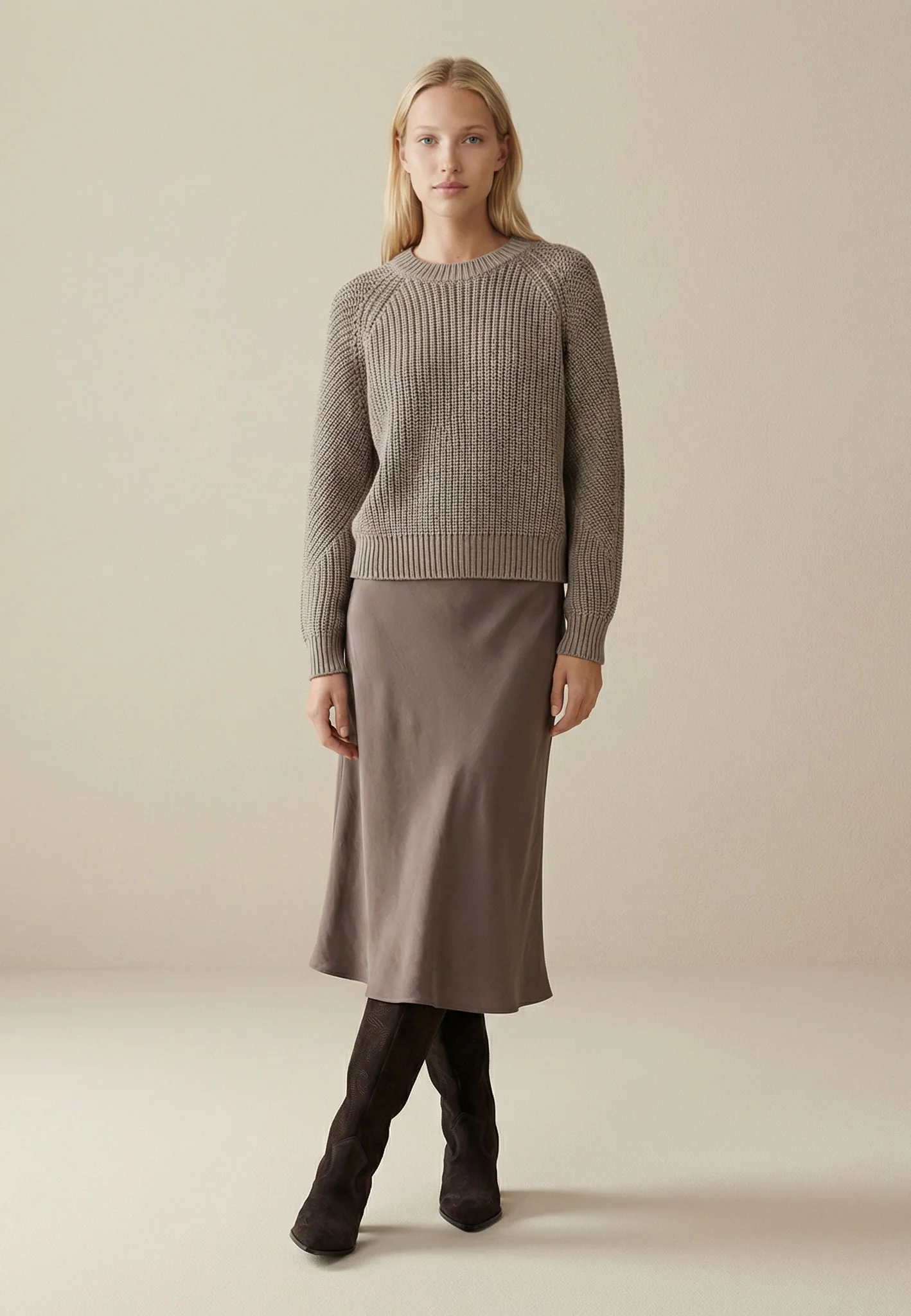 Strickpullover aus Baumwollmix mit Strukturstrick und Rundhalsausschnitt - Image 13