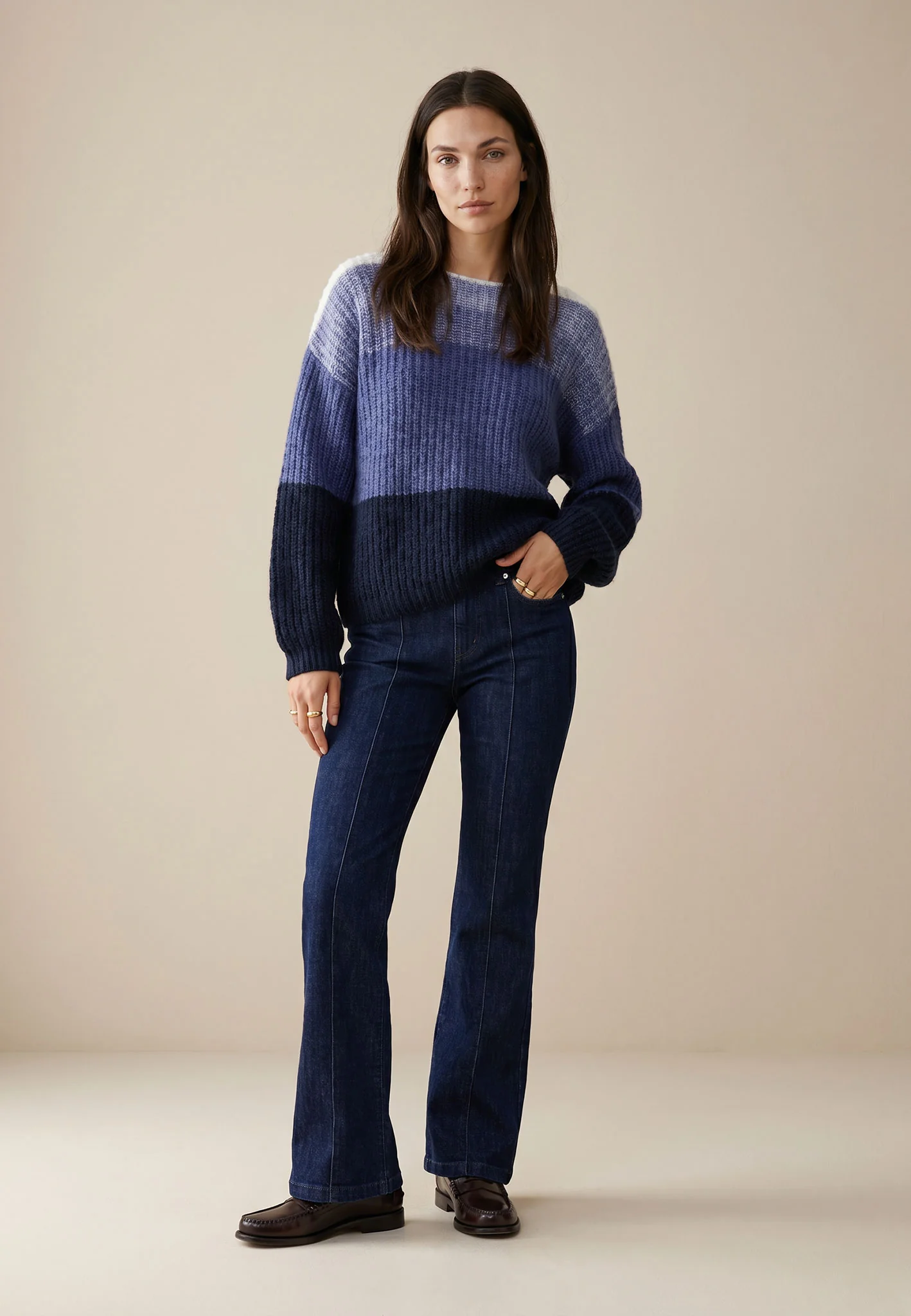 Strickpullover aus Mohair-Wollmix und Rundhalsausschnitt - Image 3