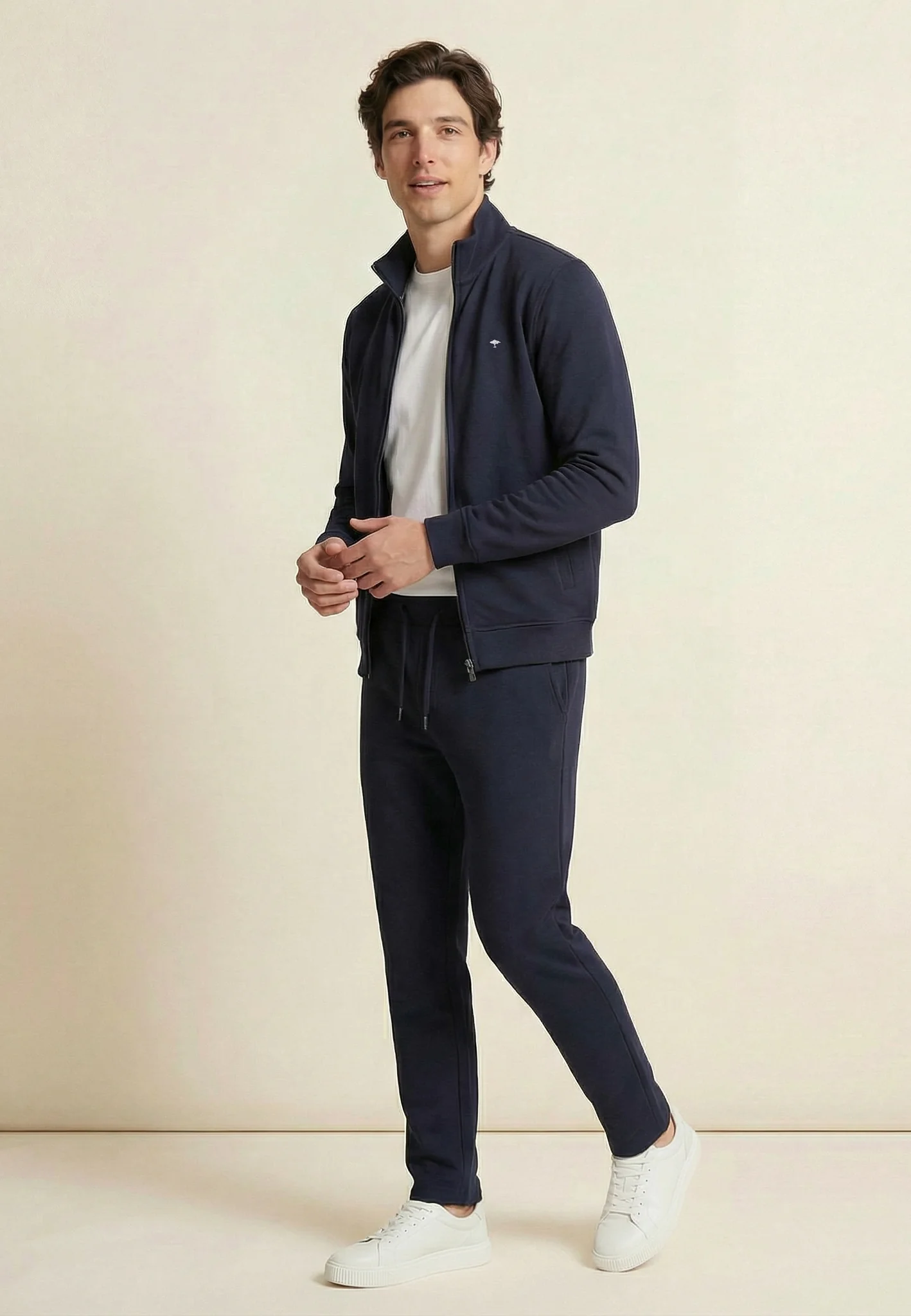 Sweatjacke aus Baumwolle mit Stehkragen - Image 3