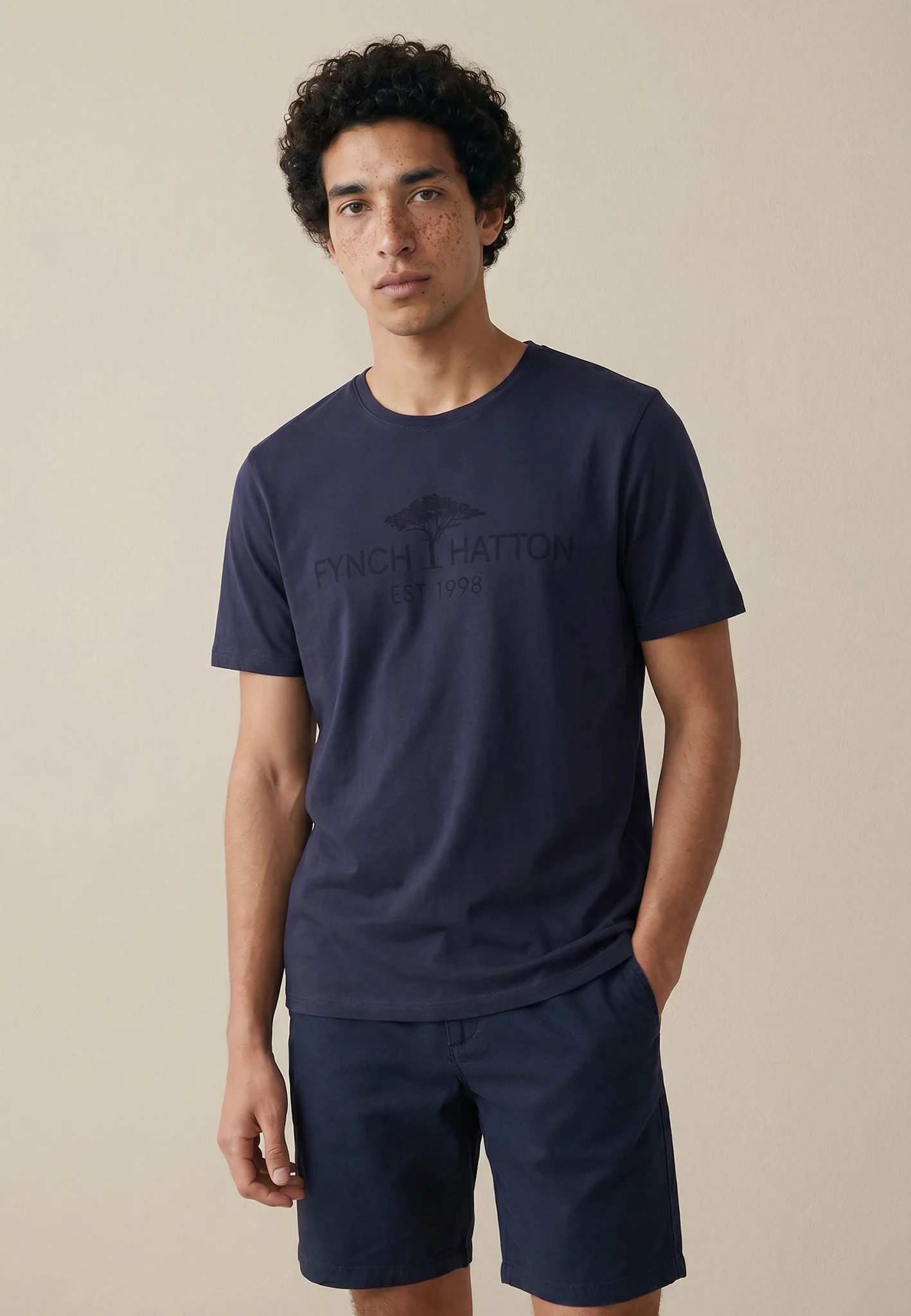 T-Shirt aus Baumwolle mit Logo-Print und Rundhalsausschnitt - Image 6