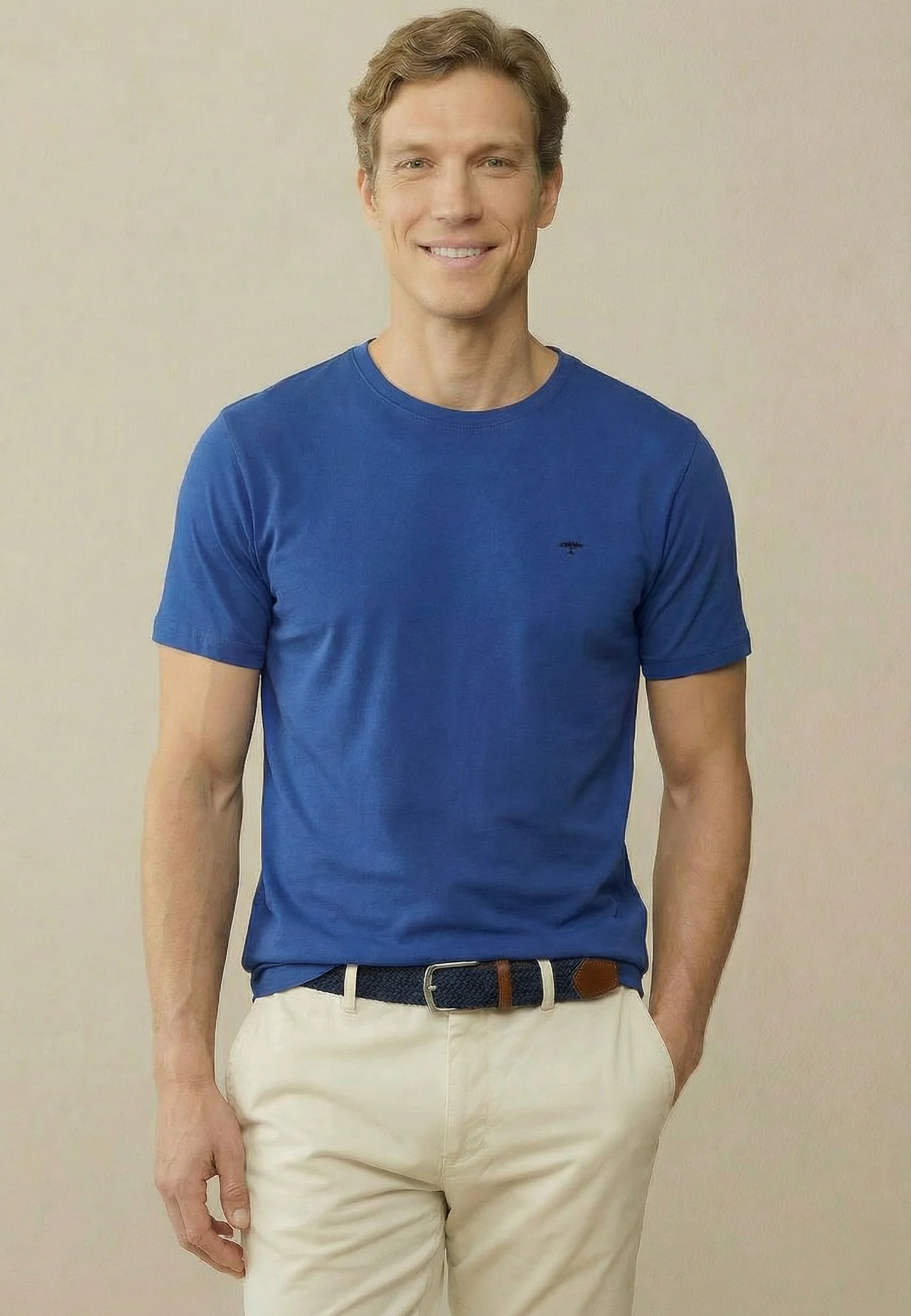 T-Shirt aus Baumwolle mit Rundhalsausschnitt - Image 46