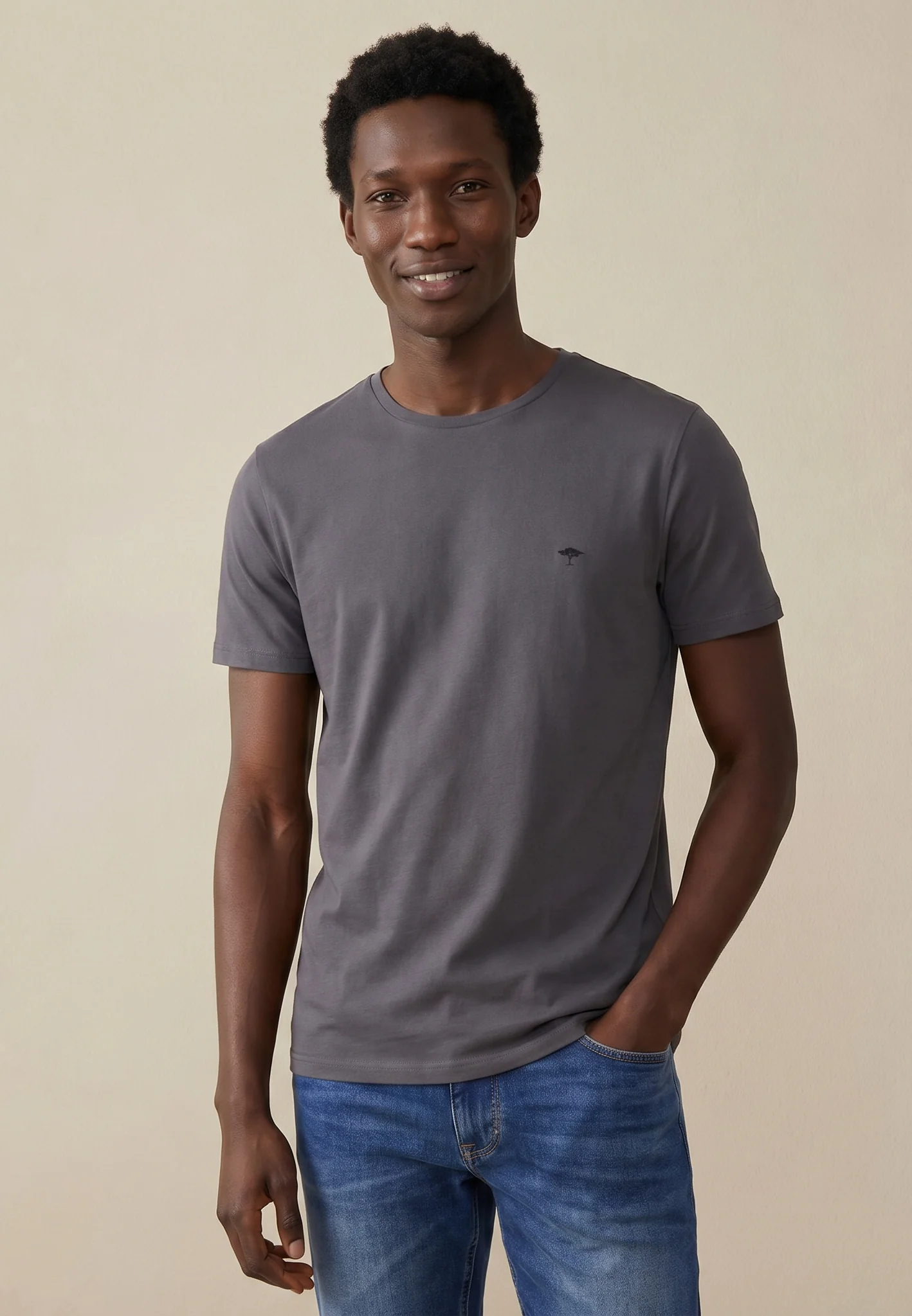 T-Shirt aus Baumwolle mit Rundhalsausschnitt - Image 21