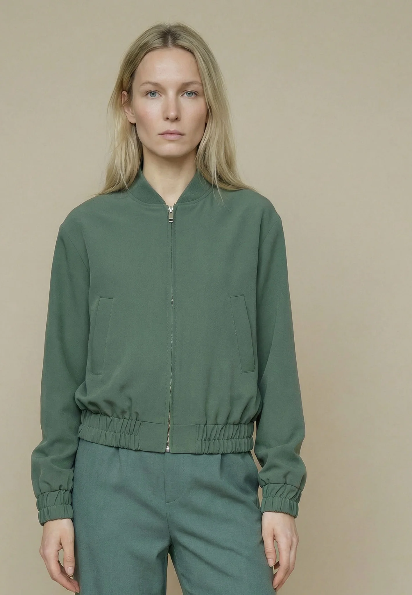 Twilljacke aus Materialmix mit elastischen Abschlüssen - Image 7